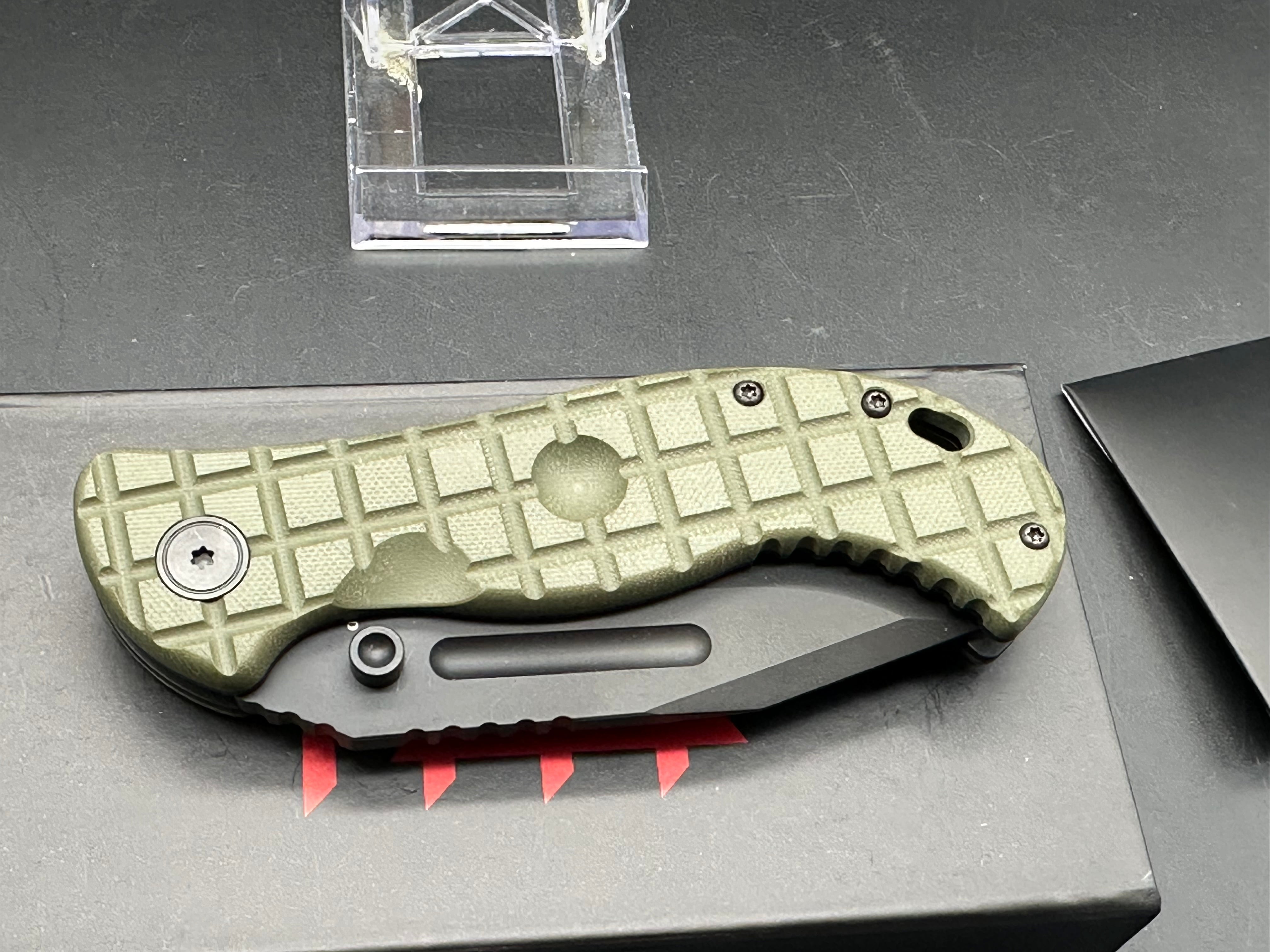 Halfbreed blades LBF-01 Large Bush Folder Gen-2 green G10 scales w/CPM 3V blade