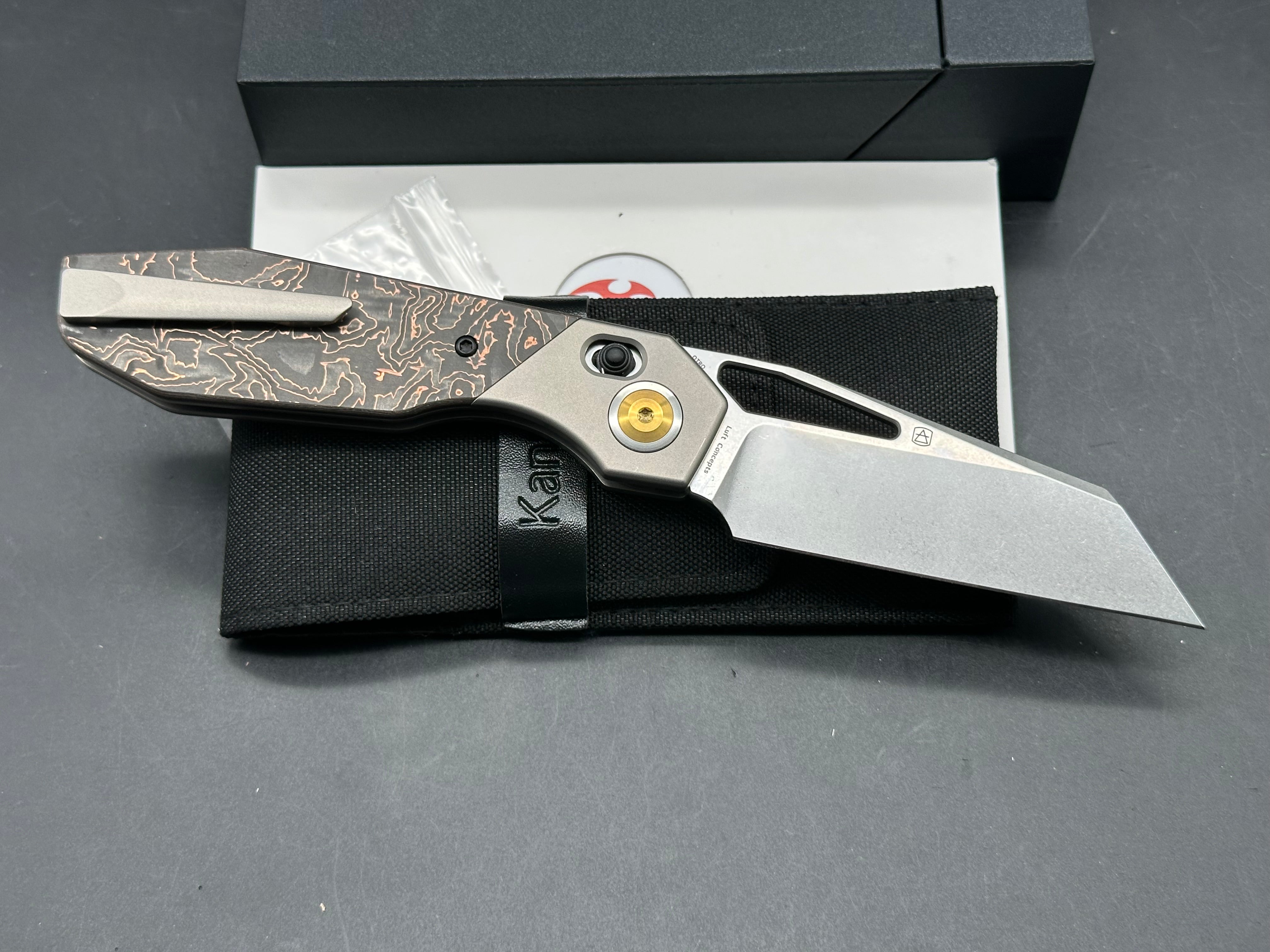 KANSEPT QTRO TITANIUM & COPPER CARBON FIBER HANDLE 3.59'' ELMAX BLADE