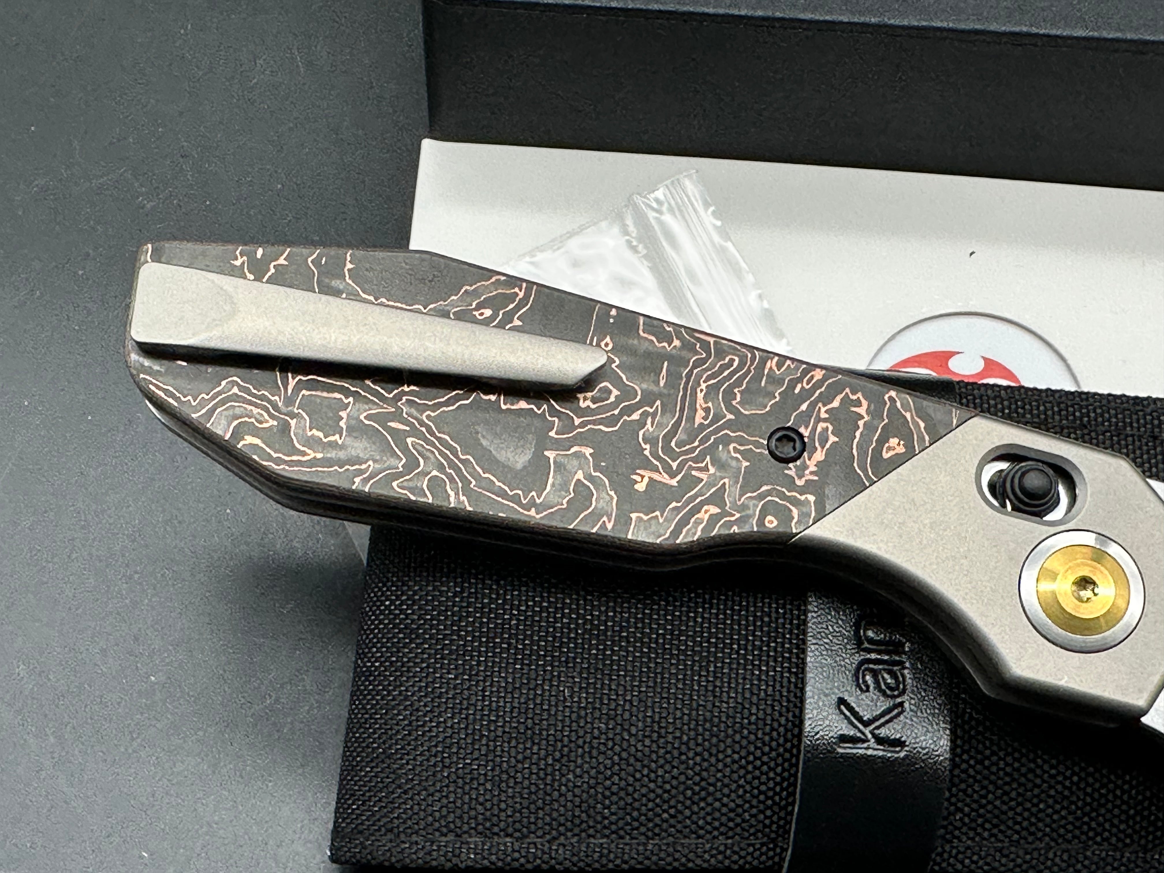 KANSEPT QTRO TITANIUM & COPPER CARBON FIBER HANDLE 3.59'' ELMAX BLADE