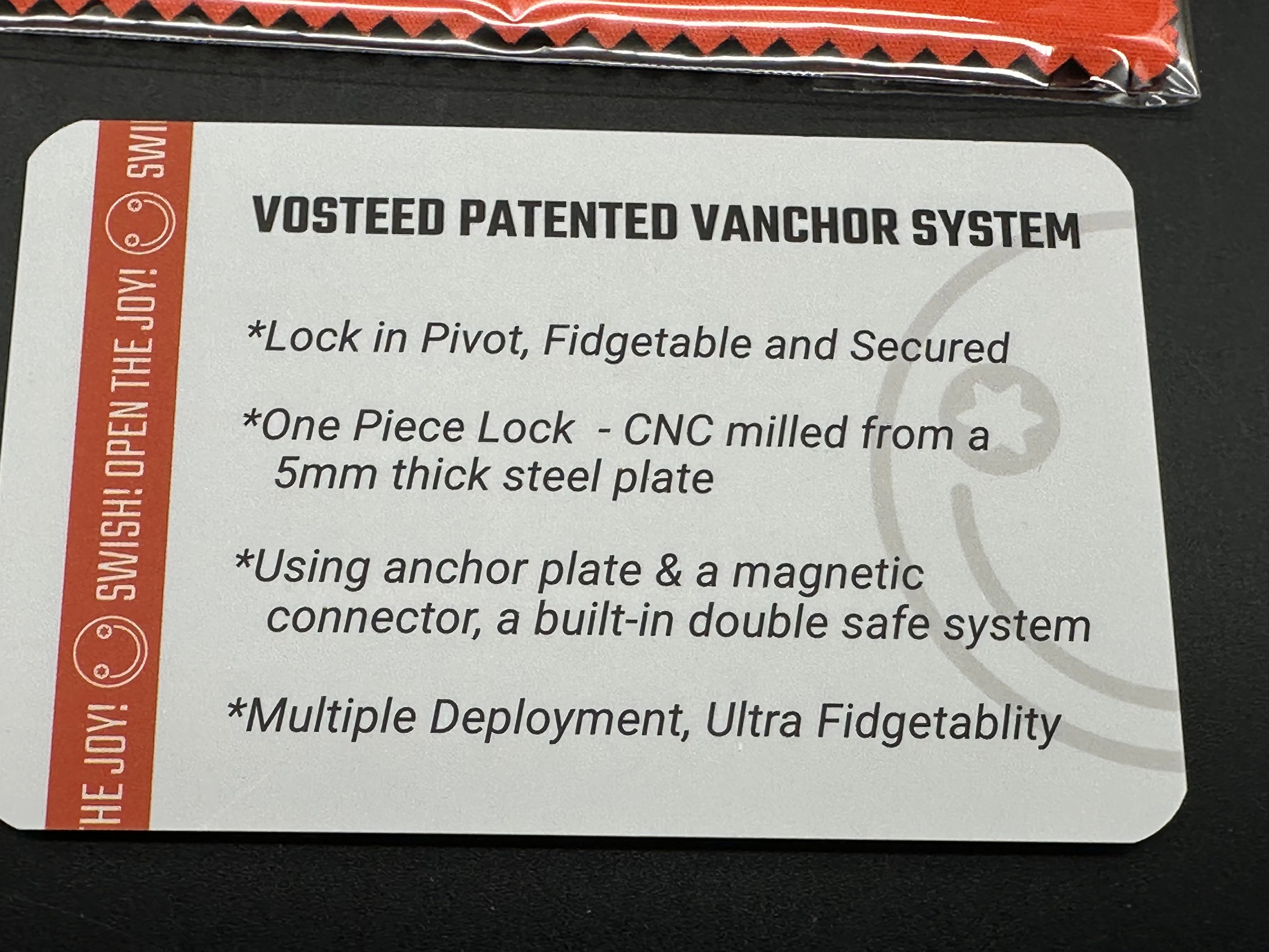 Vosteed Corgi V - Vanchor lock (2.36" 14C28N Blade & Aluminum Handle)