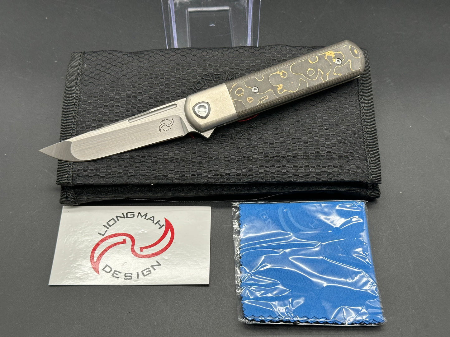 Liong Mah T-1 Gold Camo Fat Carbon Inlay