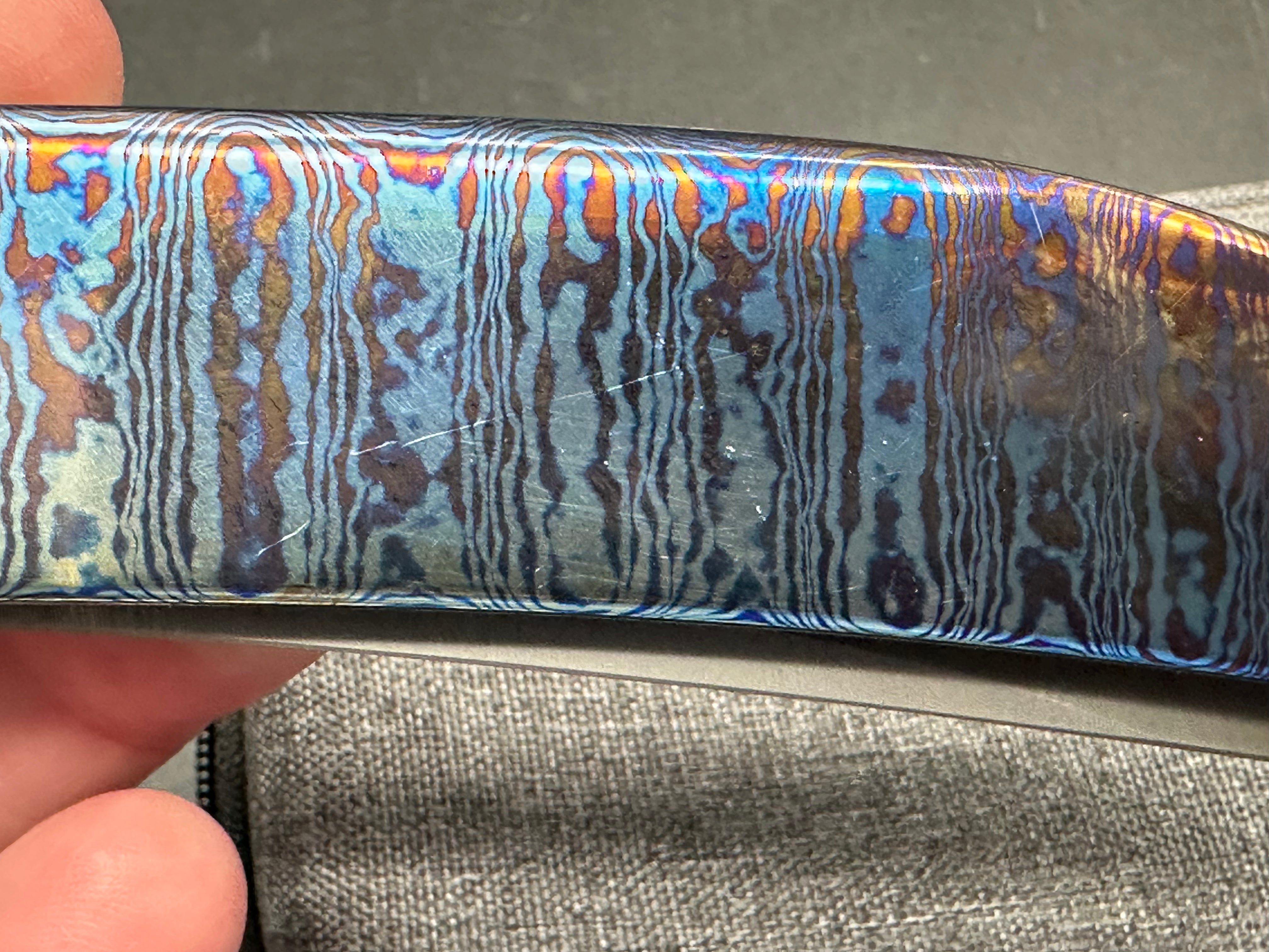 Pieter Annandale Custom Folder Designed and forged by esteemed South African knifemaker Pieter Annandale