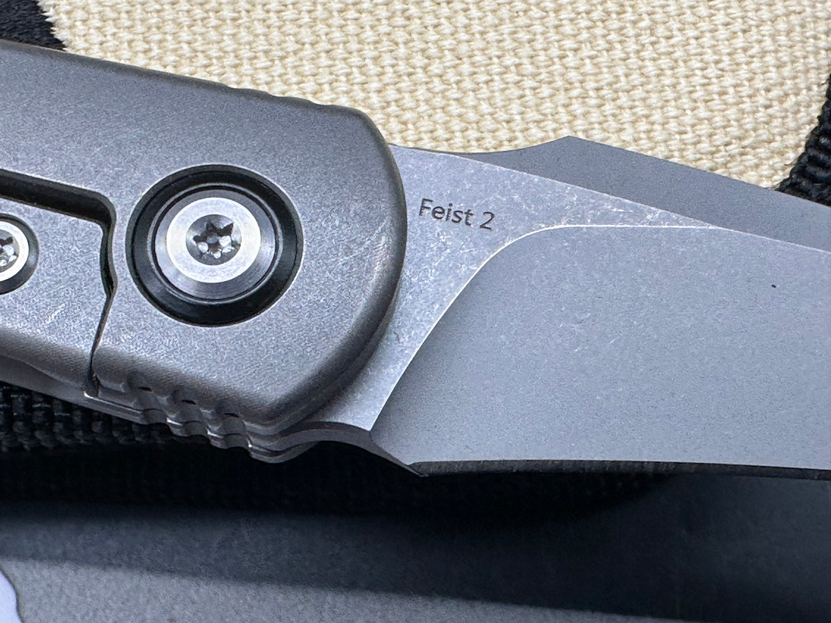 Kizer Feist 2 Hawkbill 6.5' overall M390 blade