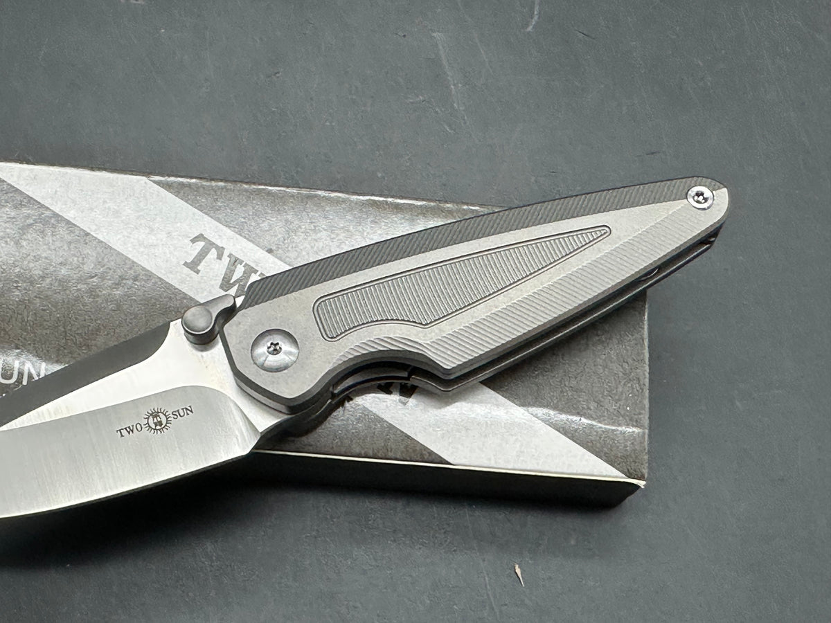 Twosun TS 439 Gray titanium handle 6.3' overall length