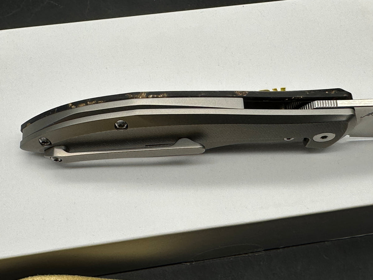 Artisan Cutlery Weyden Folding Knife Gold Flake Carbon Fiber/Titanium Handle S90V Drop Point Plain Edge