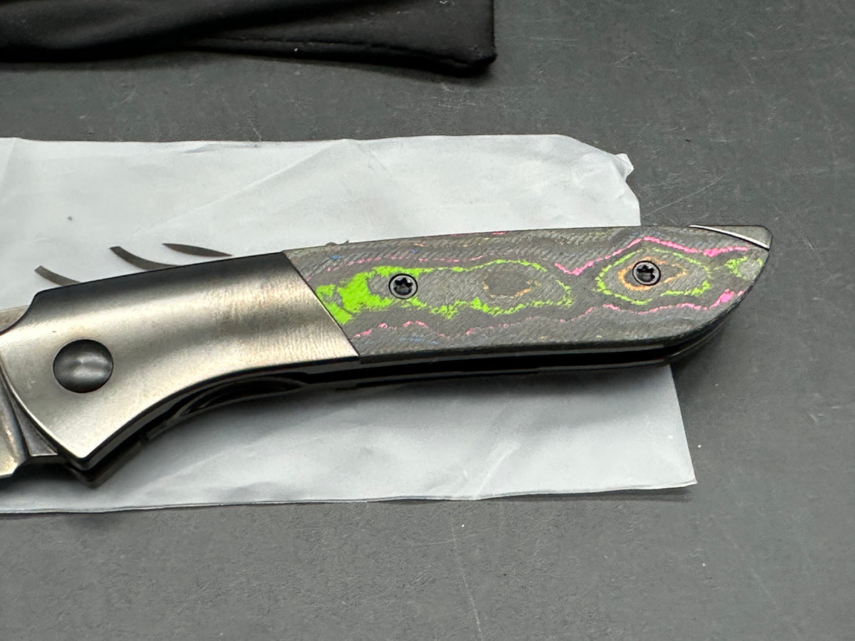 Kizer Spitfire Folding Knife Titanium/Camo Carbon 80's Handle 3.13" Mirror DLC S35VN Drop Point