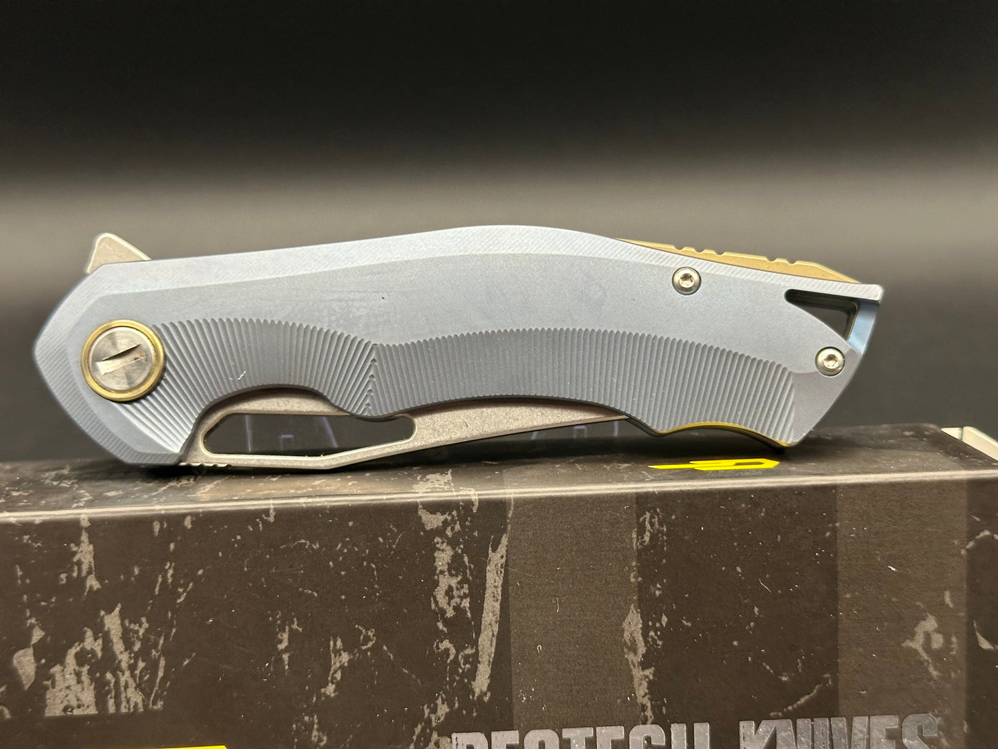 Bestech Tercel BT1708C S35VN Stonewash, Blue TI koi