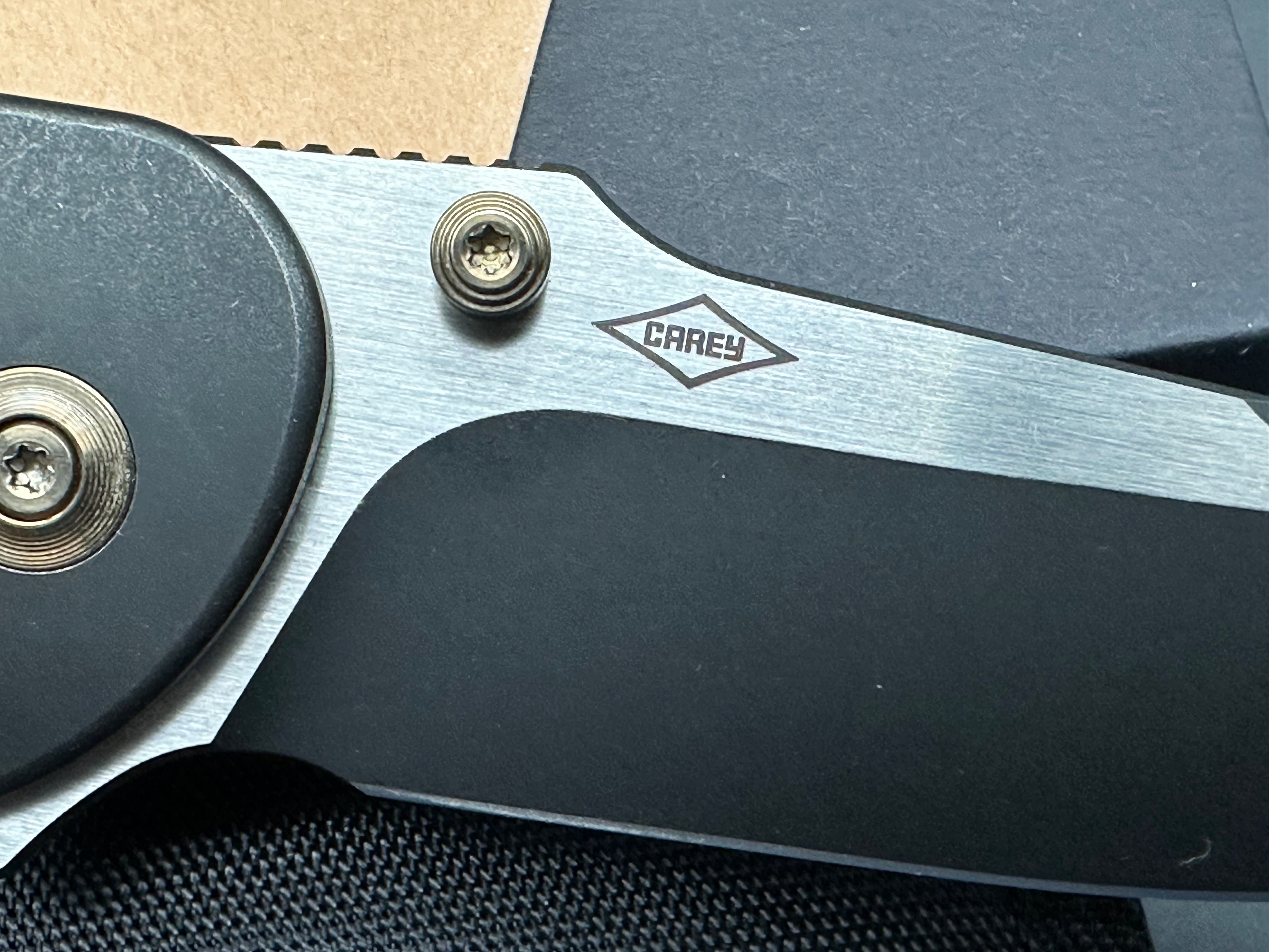 WE NITRO OG FOLDING KNIFE BLACK/COPPER TITANIUM COPPER FOIL/CARBON FIBER HANDLE 20CV DROP POINT