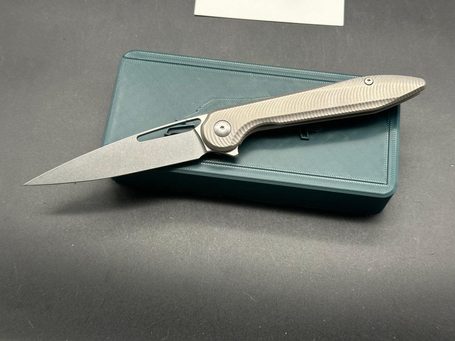 Boos Blades Custom Aero Flipper