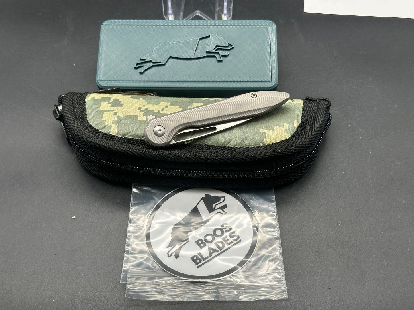 Boos Blades Custom Aero Flipper