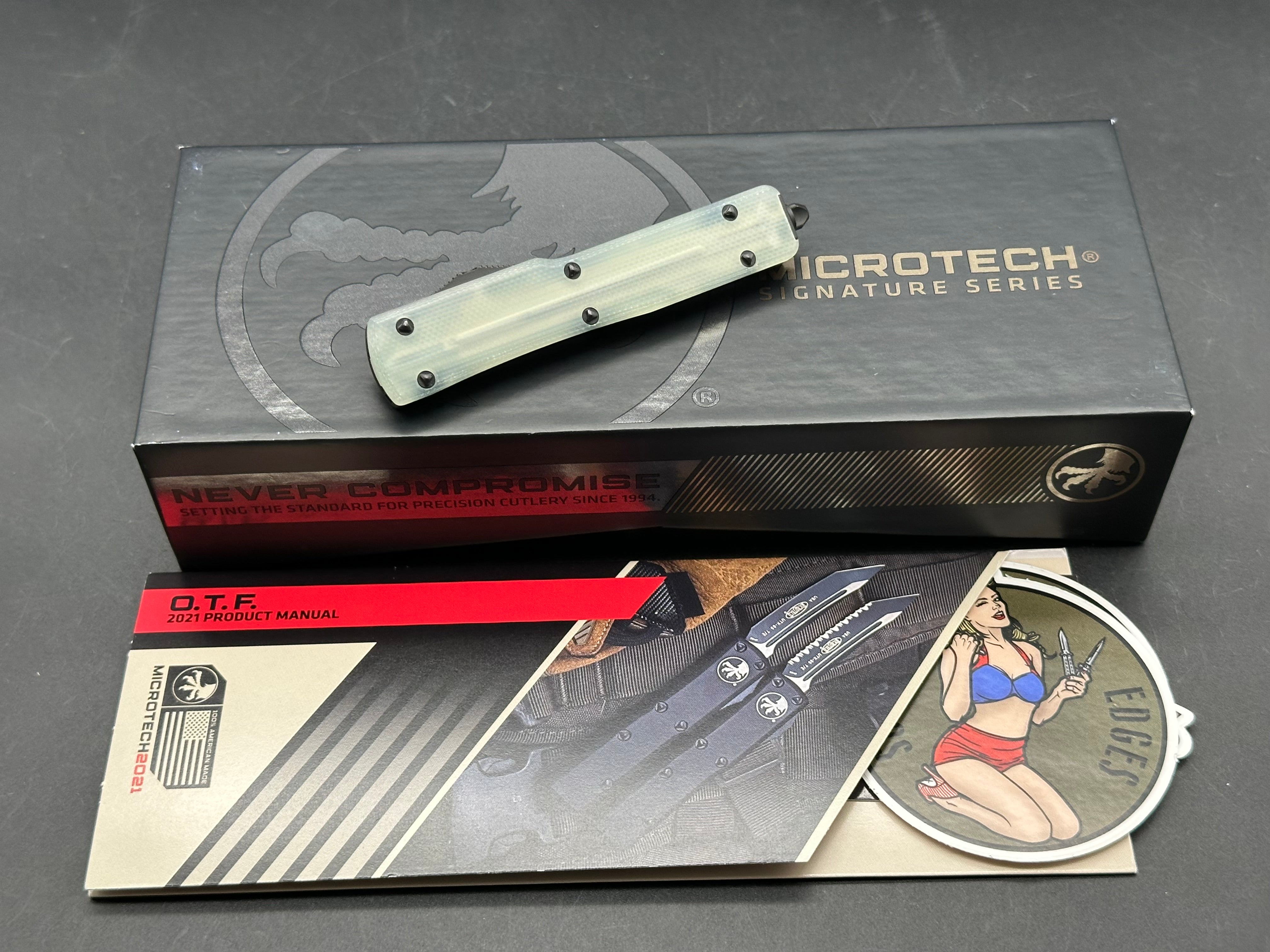 Microtech 148-1GTJGS UTX-70 S/E - Jade Green G-10 - Black Blade - Signature Series