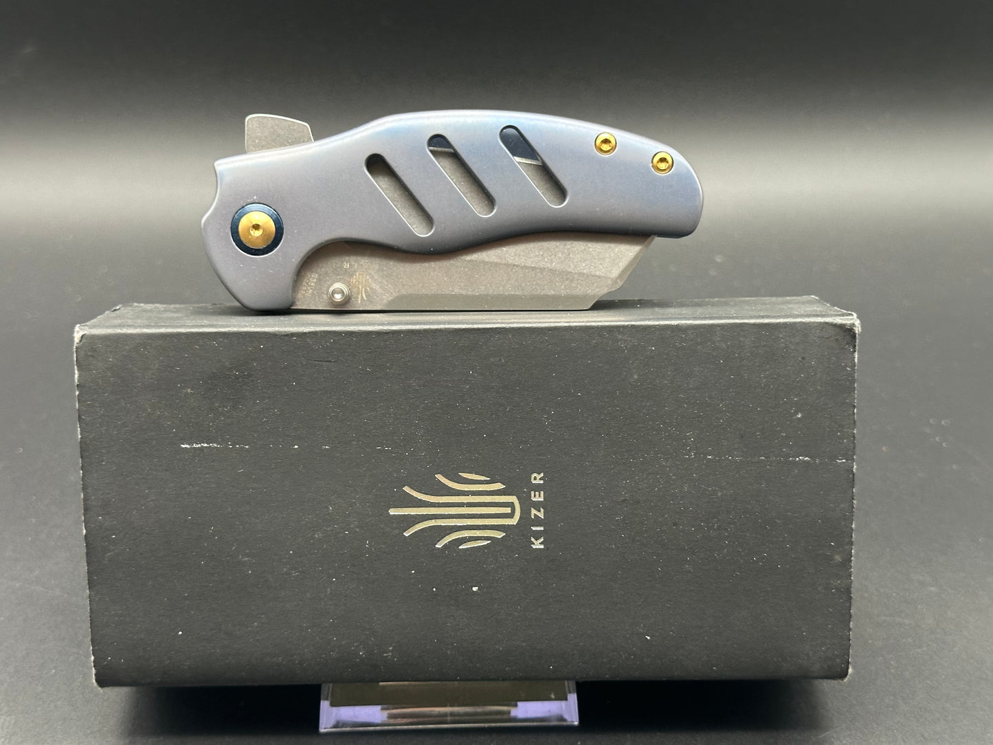 Kizer Sheepdog C01C Frame Lock Thumb Hole Knife Blue Titanium (3.25" Stonewash)