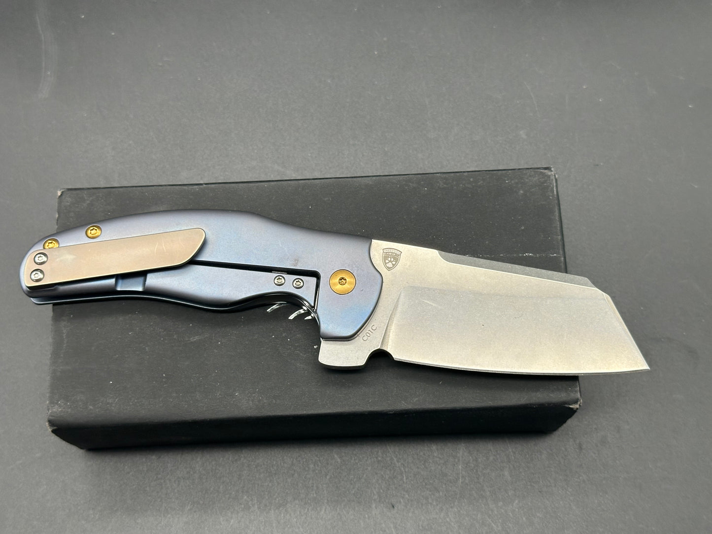 Kizer Sheepdog C01C Frame Lock Thumb Hole Knife Blue Titanium (3.25" Stonewash)