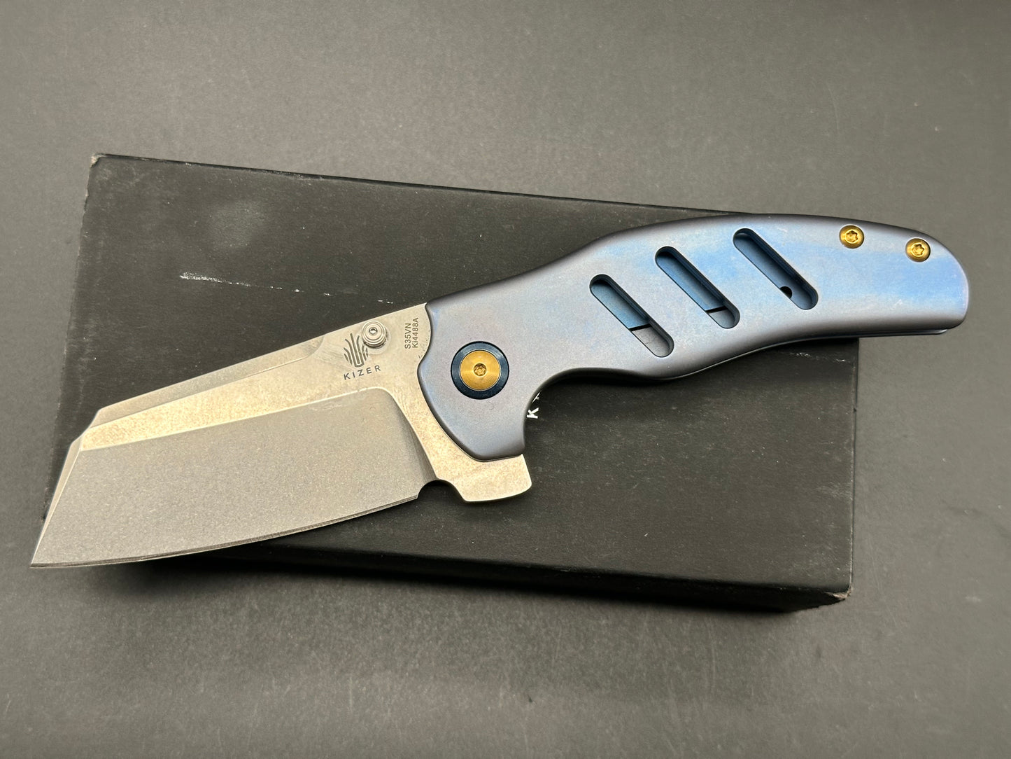 Kizer Sheepdog C01C Frame Lock Thumb Hole Knife Blue Titanium (3.25" Stonewash)