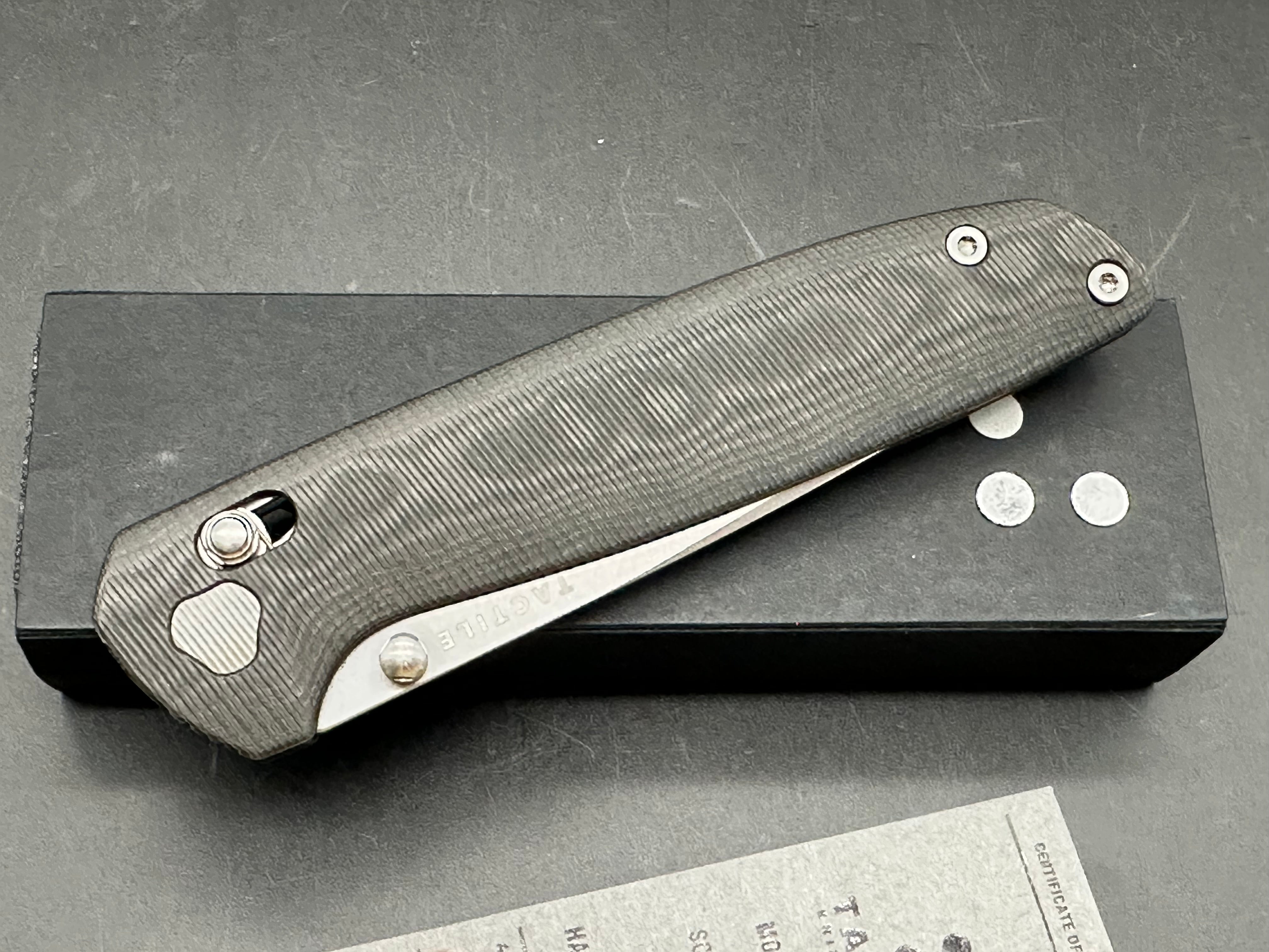 Tactile Knife Co Maverick, Milled Black Camo Carbon Fiber / Stonewash CPM Magnacut