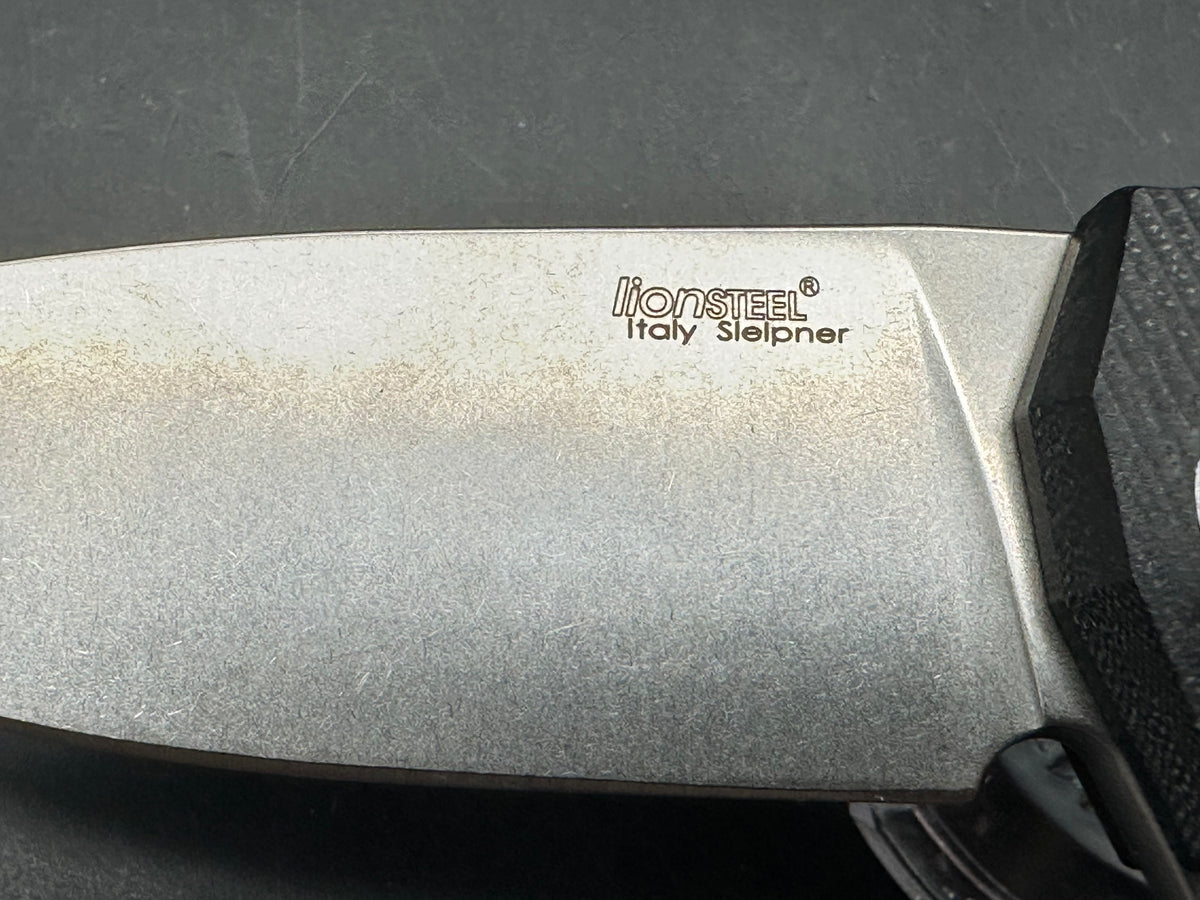 LionSteel KUR Flipper Knife Black G-10 (3.43" Stonewash)