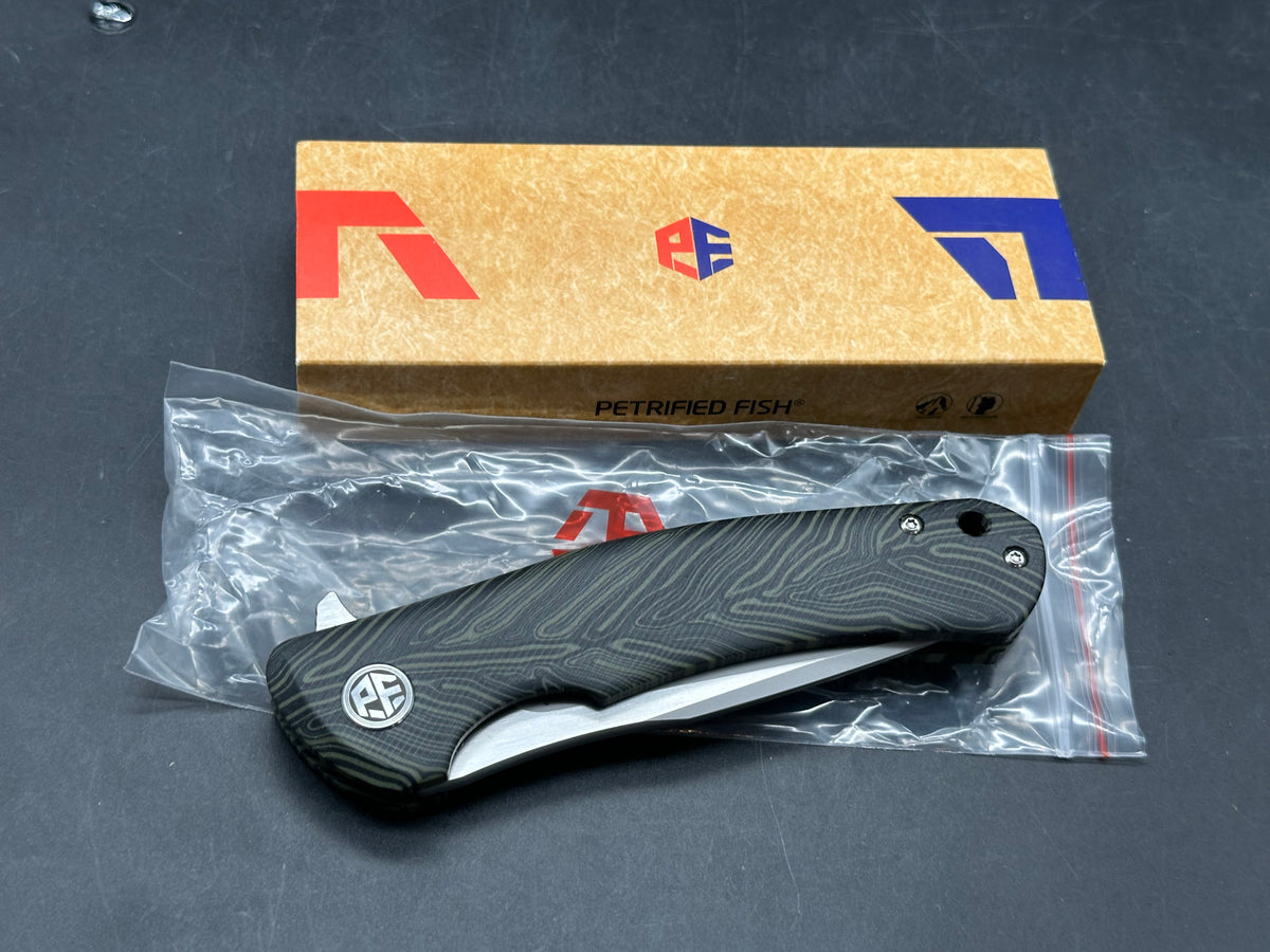 Petrified Fish Warrior Liner Lock Knife Green/Black G-Mascus (3.5" SW) PF949