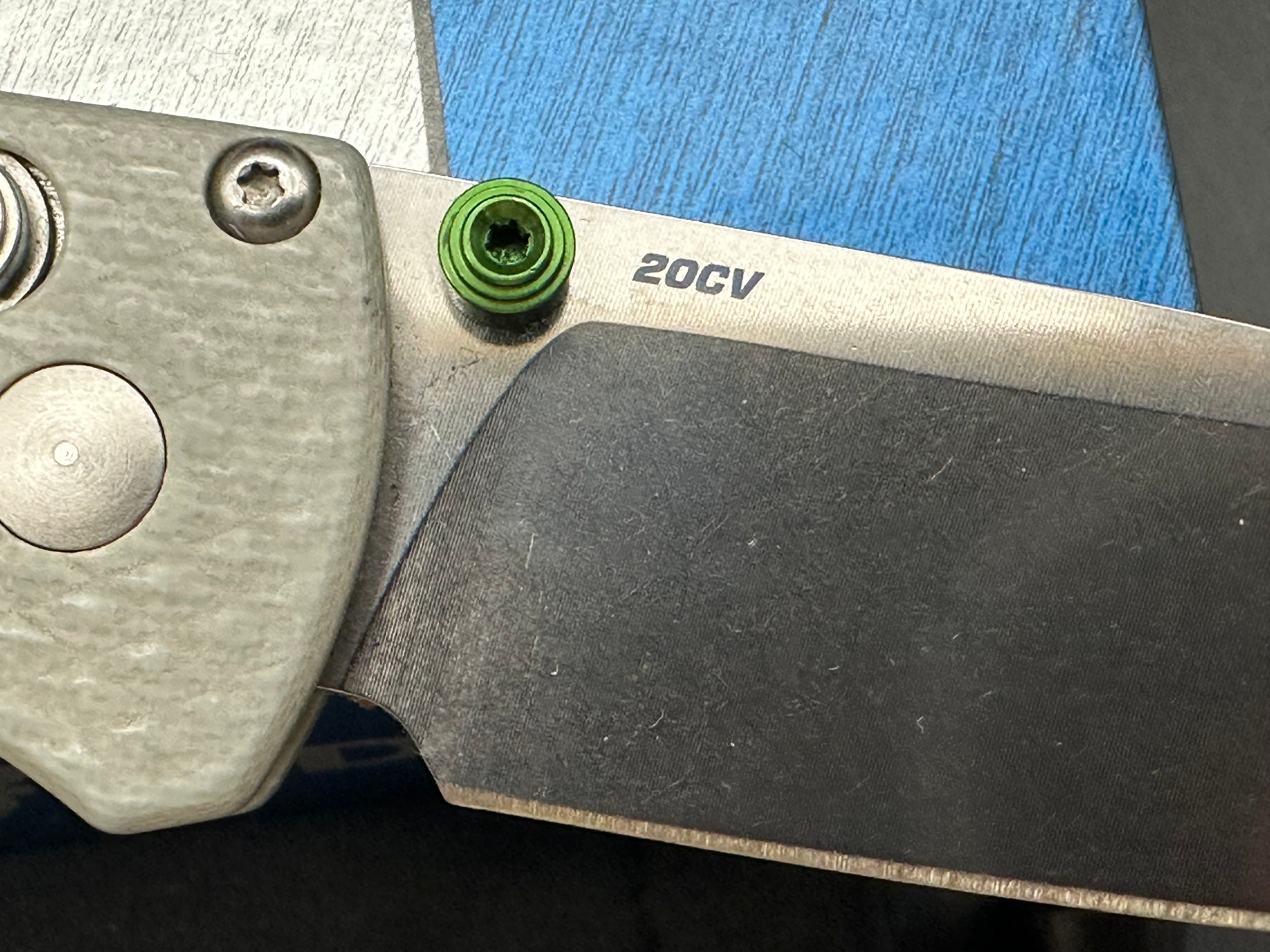Benchmade Bugout Gray G-10 AXIS Lock Knife (3.2" Satin 20CV)