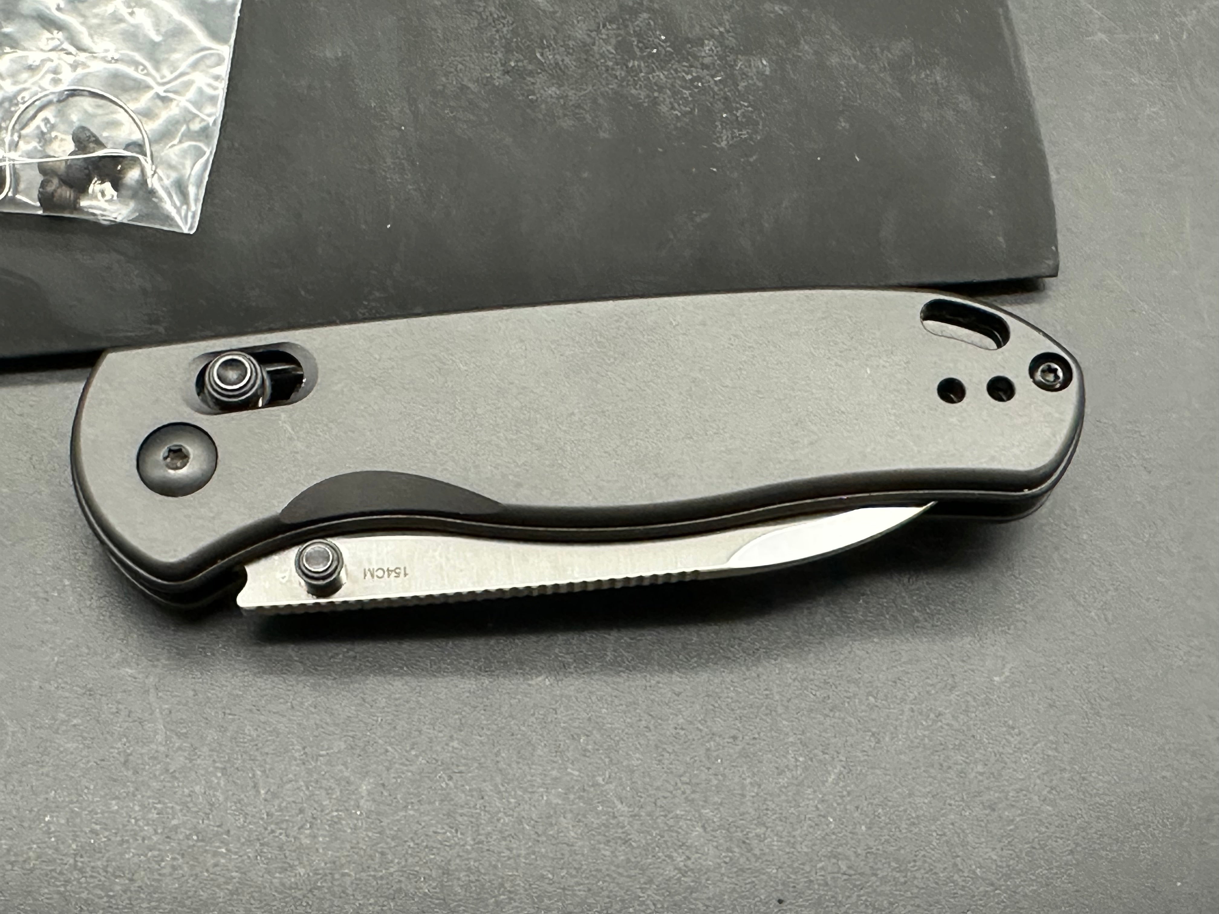 Kizer Azo Drop Bear Clutch Lock Knife Gunmetal Aluminum (3.15" Satin)