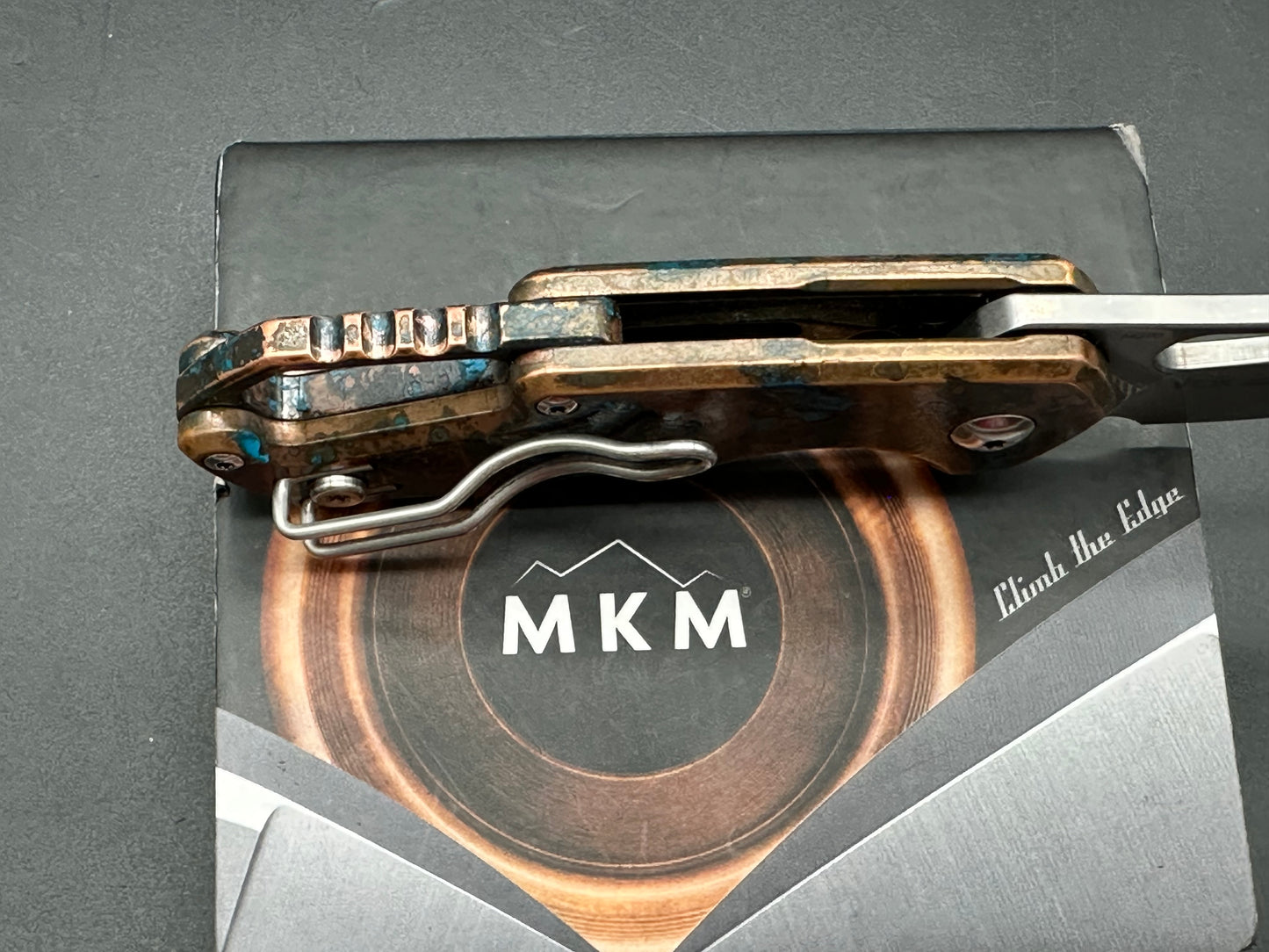 MKM Isonzo copper scales shipwreck patina w/M390 blade