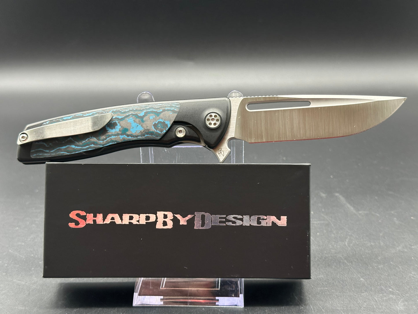 Sharp by Design Evo Typhoon Drop Point - Arctic Frost Fat Carbon