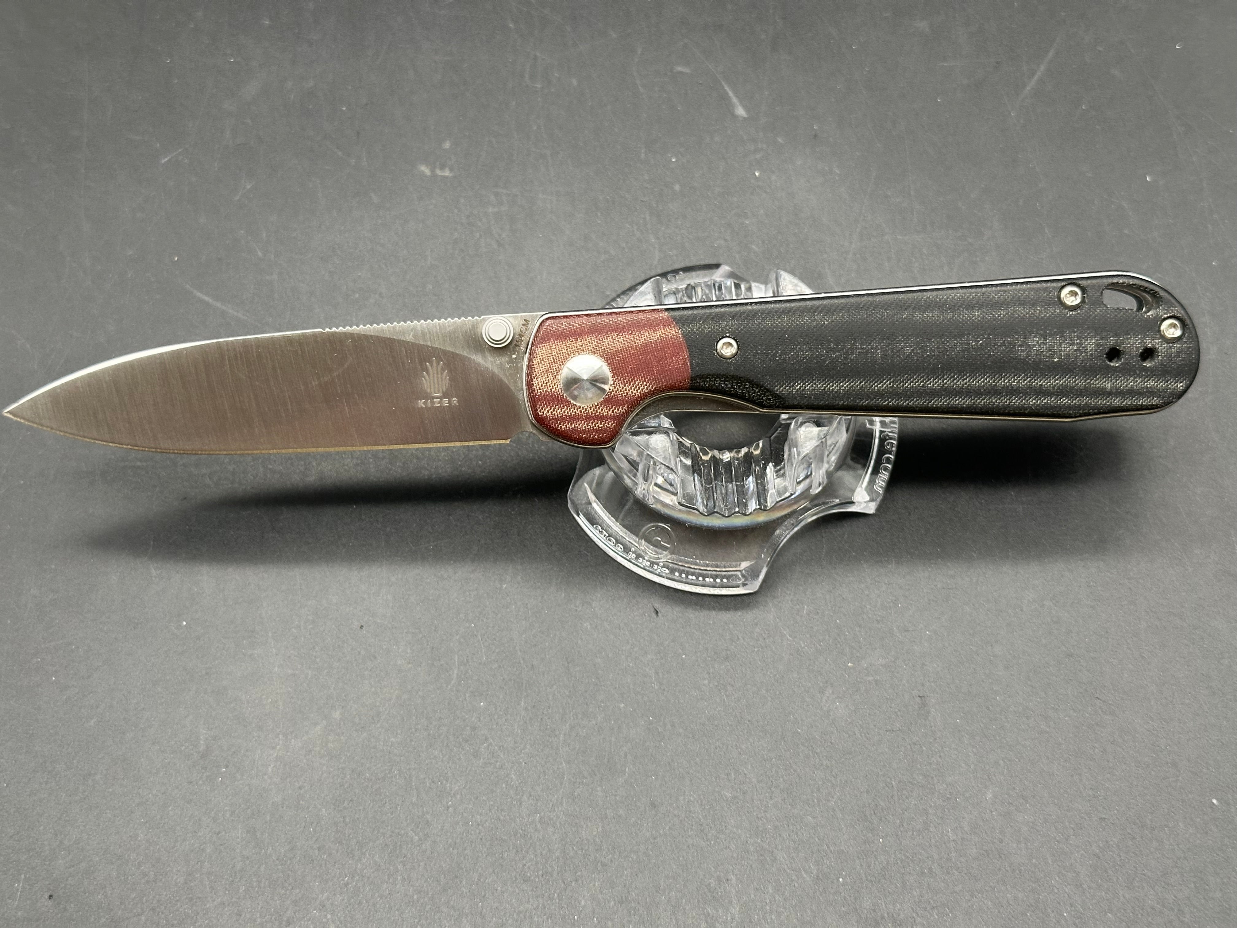 KIZER CUTLERY PPY LINERLOCK BLACK/RED MICARTA FOLDING 154CM POCKET KNIFE