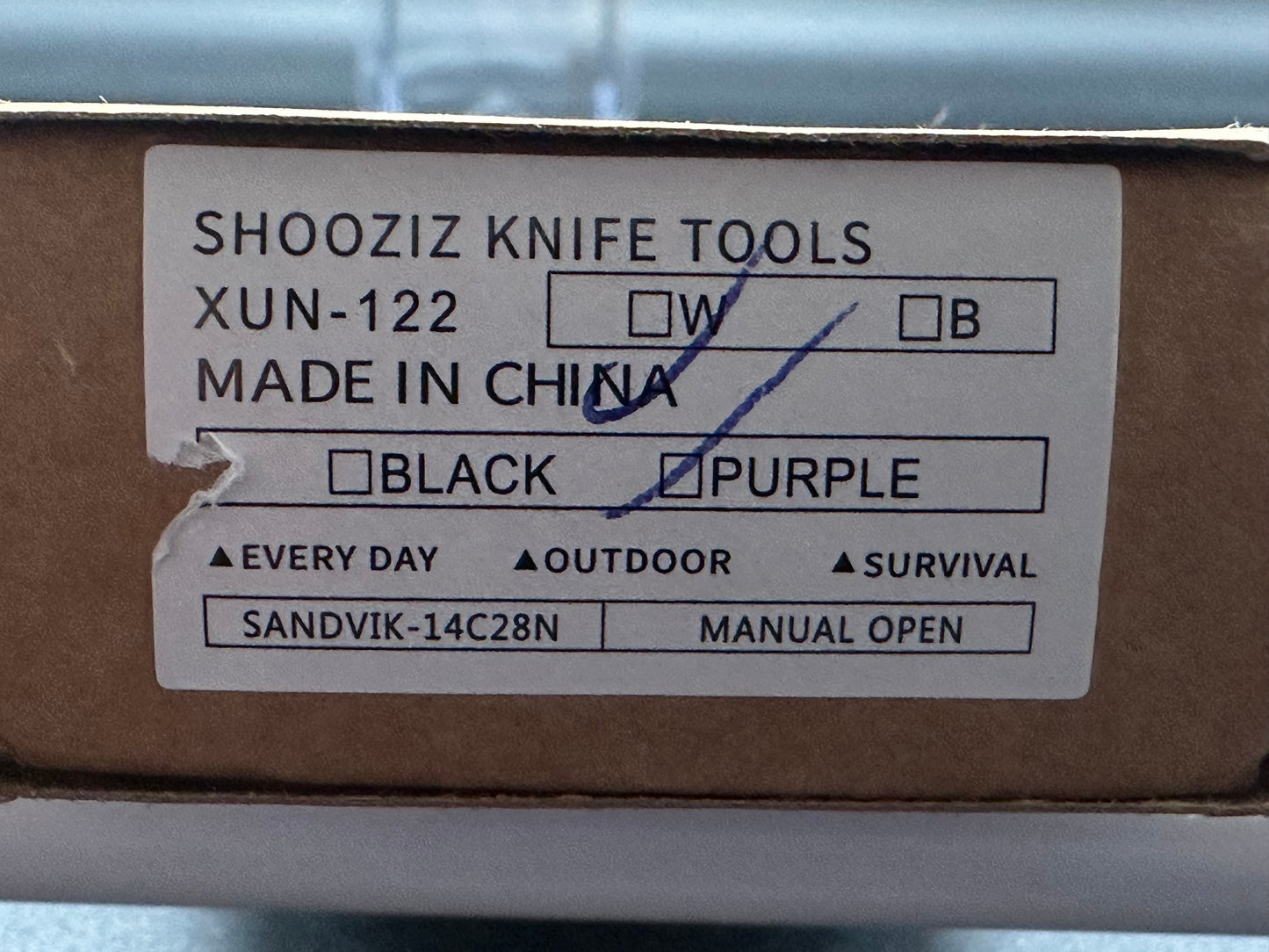 SHOOZIZ XUN122 purple G10 scales w/14C28N Steel Blade