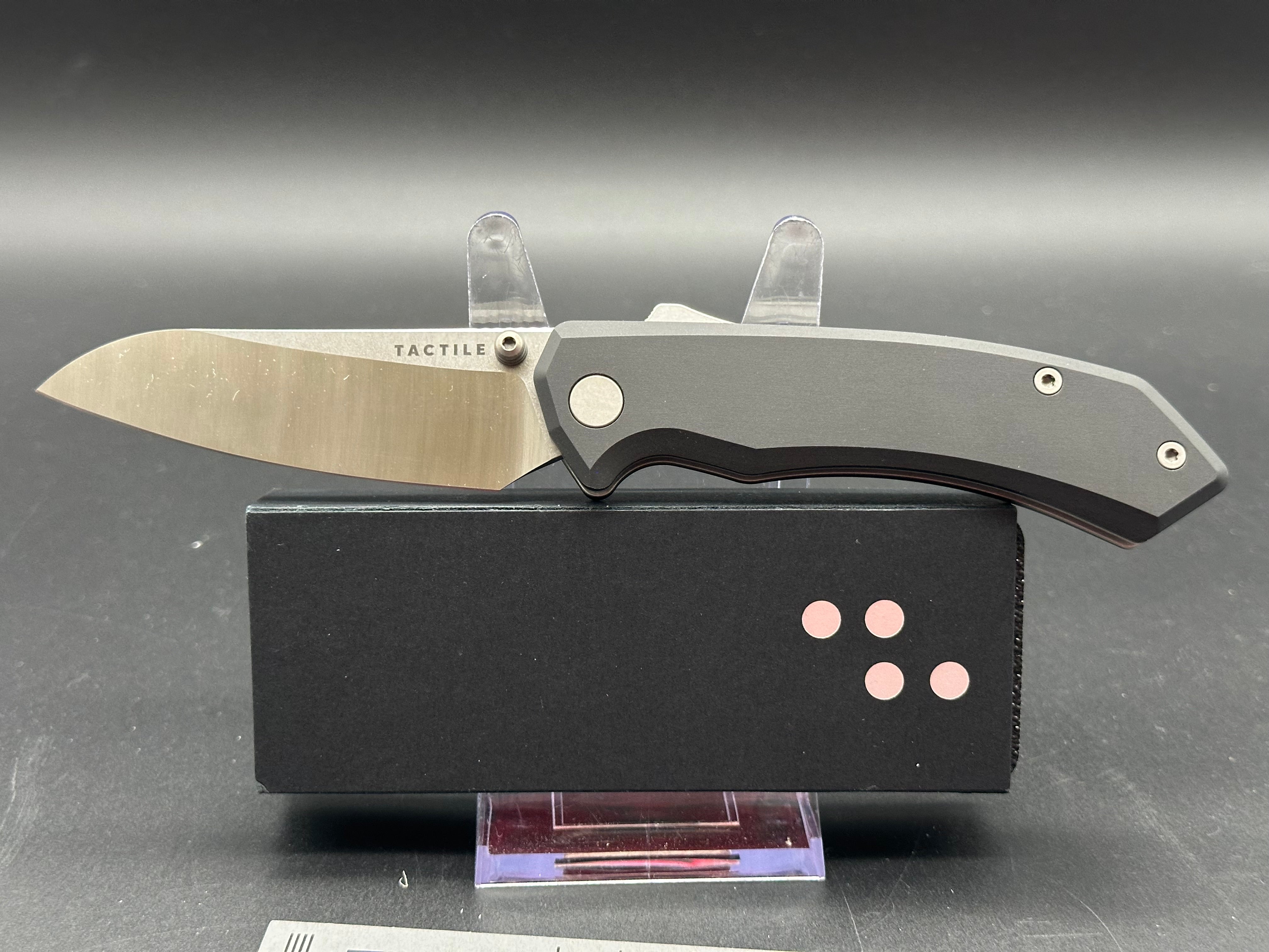 Tactile Knife Chupacabra superlock - Satin Finish Magnacut blade