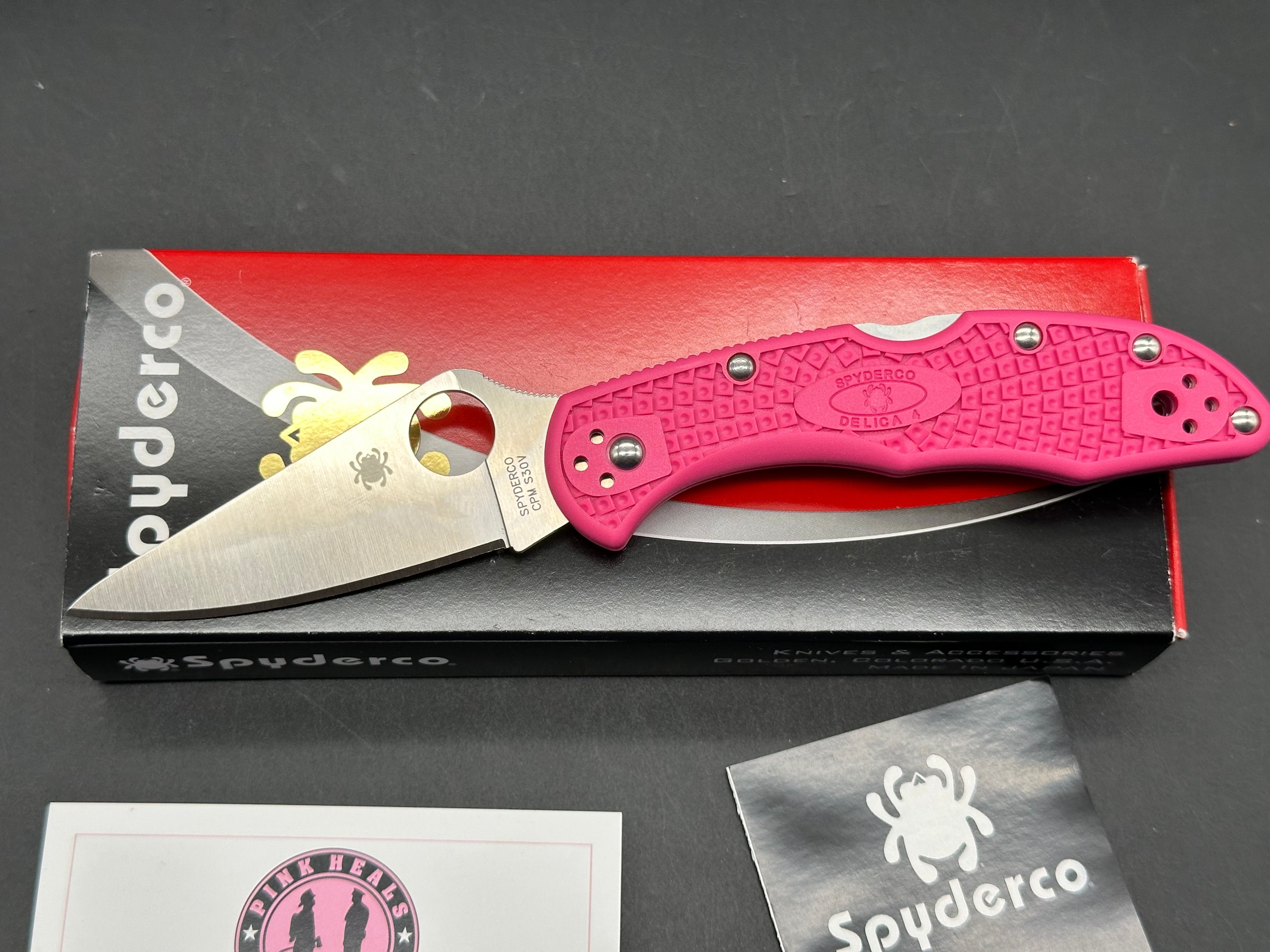 Spyderco Delica 4 Lightweight Lockback Knife Pink FRN (2.88" Satin S30V)
