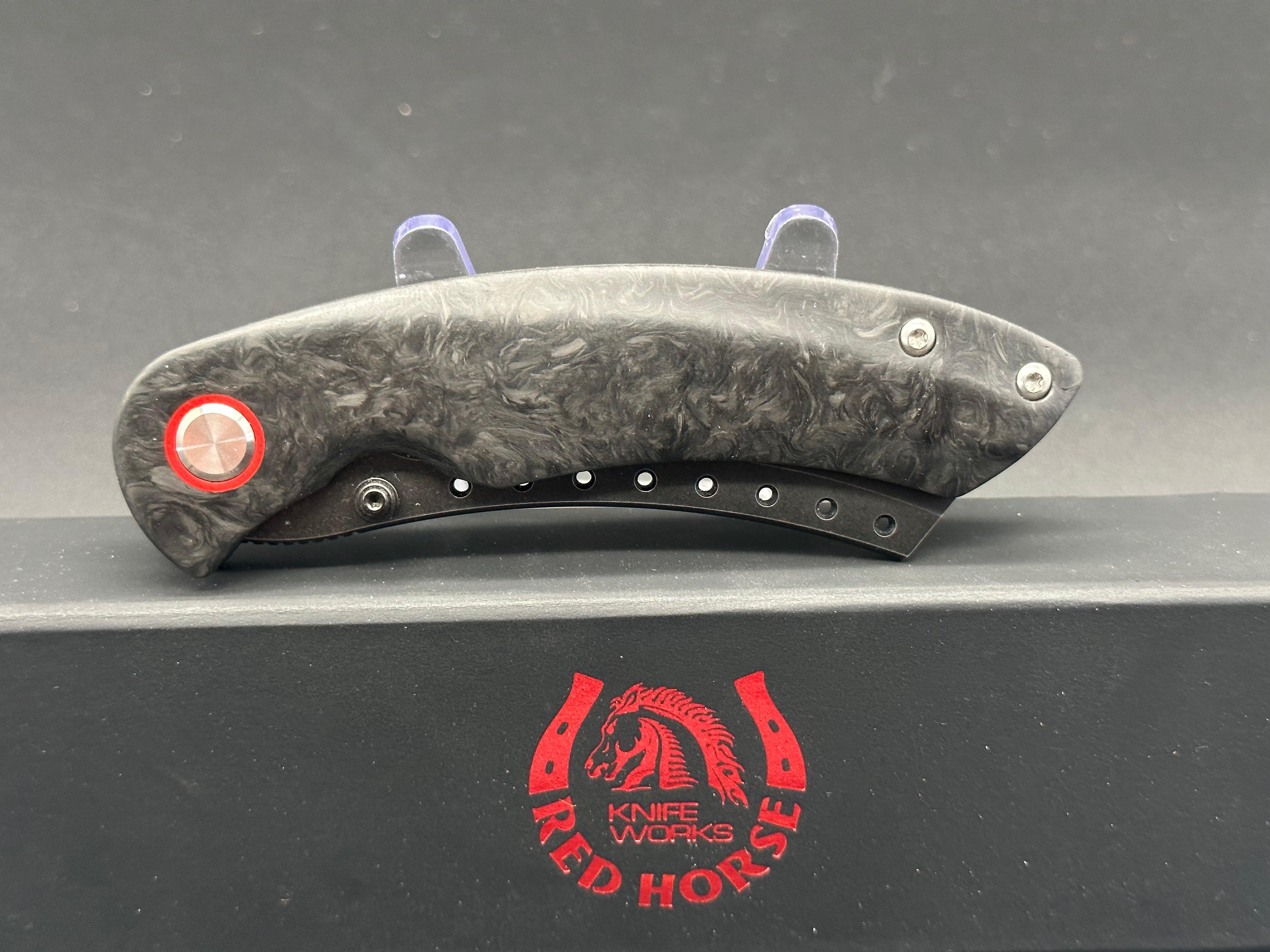 Red Horse Hell Razor