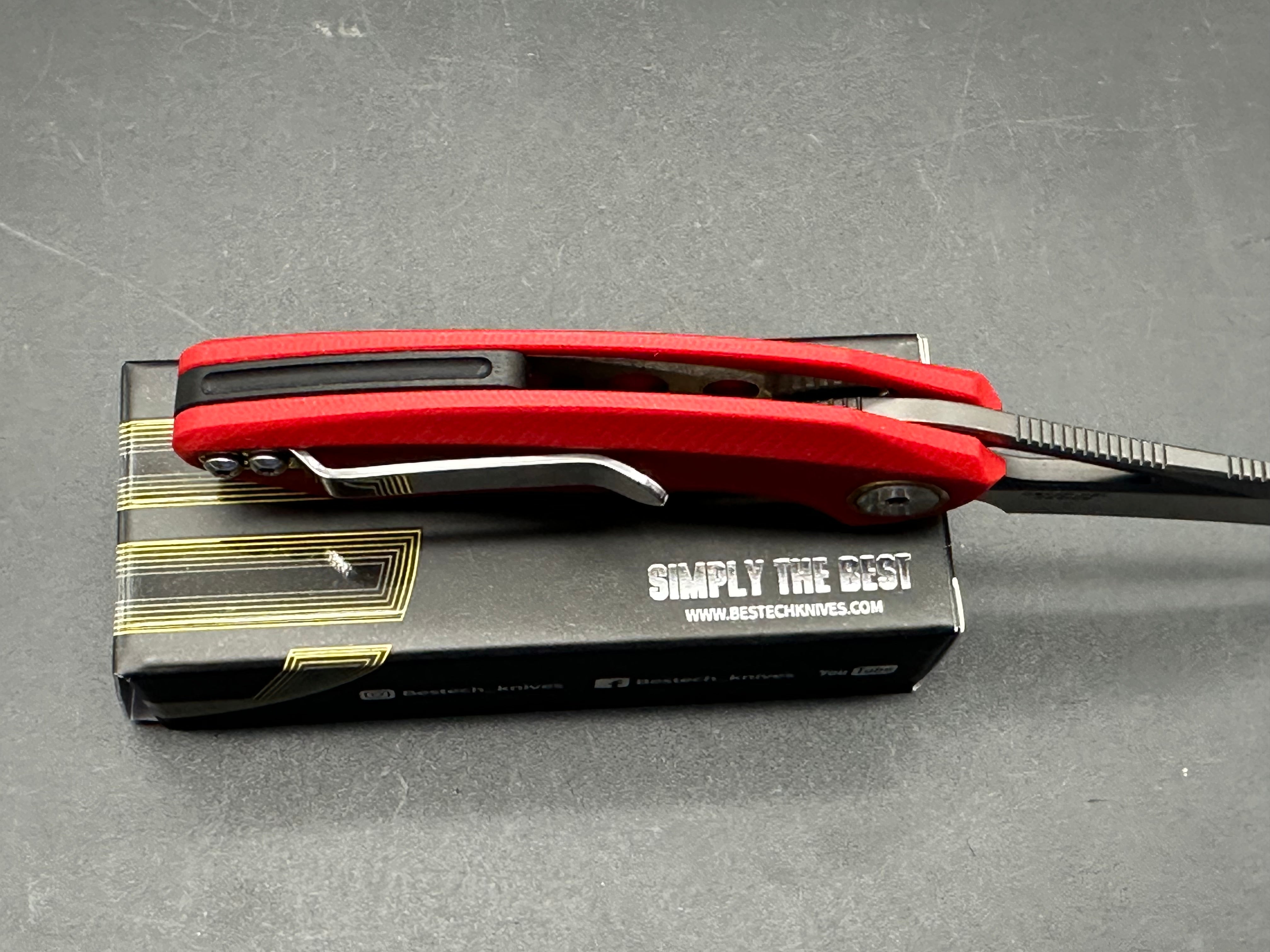 BESTECH BIHAI RED G10 HANDLE 14C28N PLAIN EDGE GREY DLC SATIN