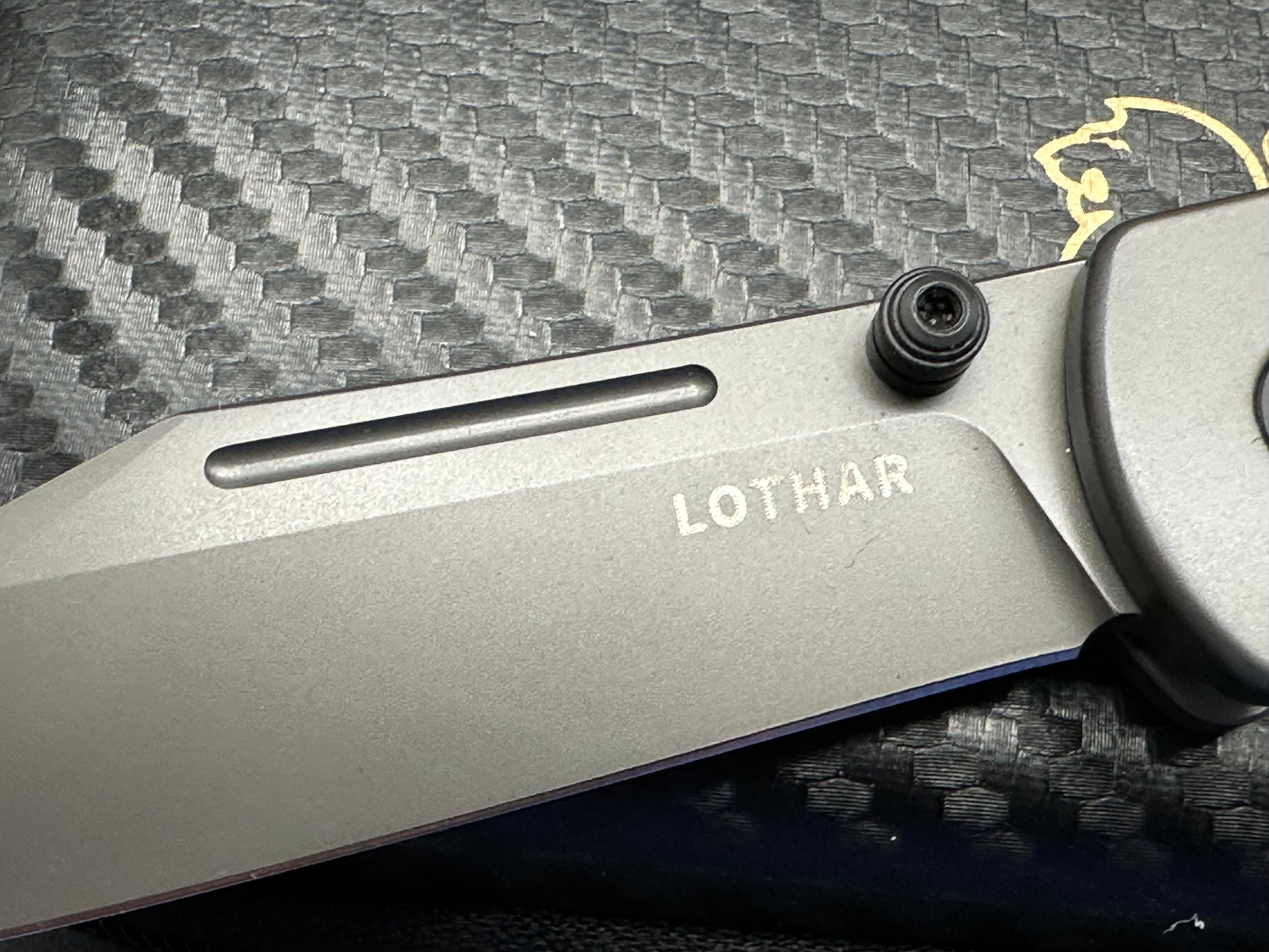 LOTHAR Falcon 14C28N Blade, Button Lock G10 Handle