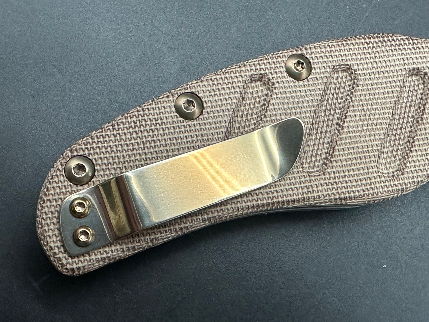 KIZER C01C SHEEPDOG XL BROWN MICARTA HANDLE 154CM (heavily modded)