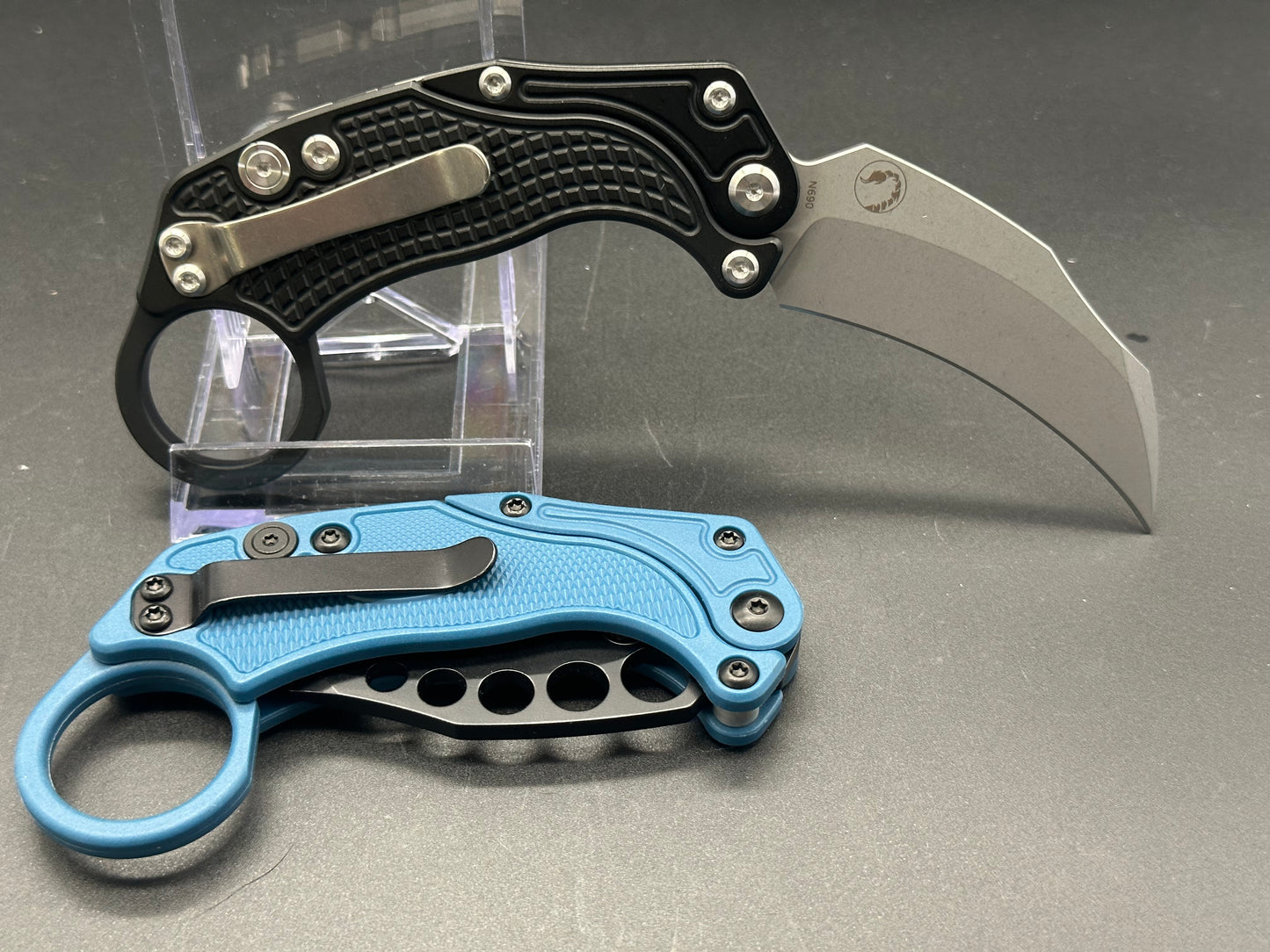 Reate Exo-K Karambit w/Trainer