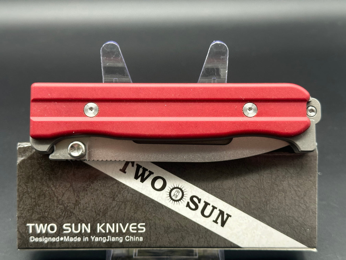 TWOSUN RED TITANIUM/G10 HANDLE D2 PLAIN EDGE TS434-D2