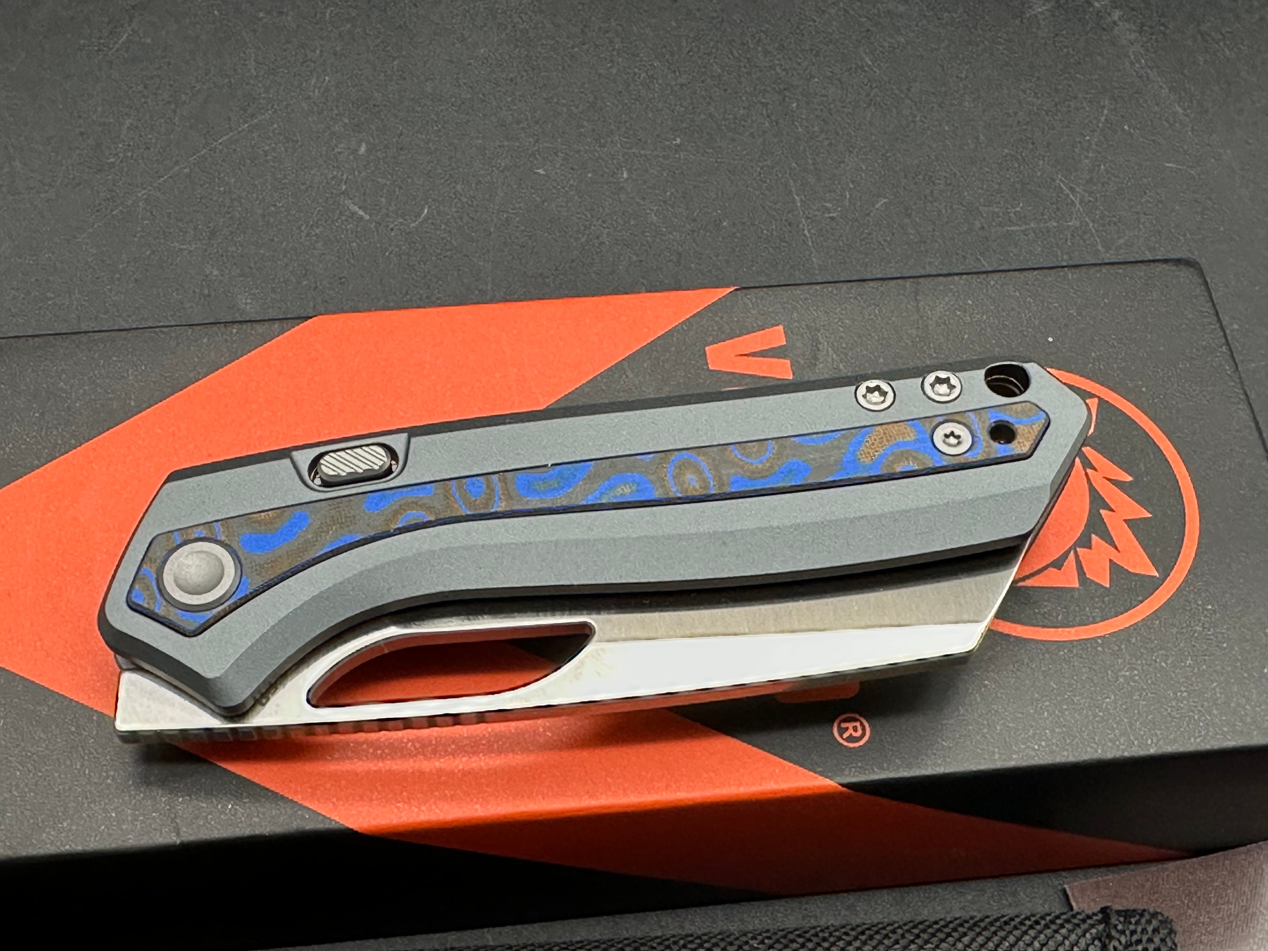 VOSTEED KROC TOP LINER LOCK ALUMINUM AND OCEAN MICARTA HANDLE S35VN BLADE