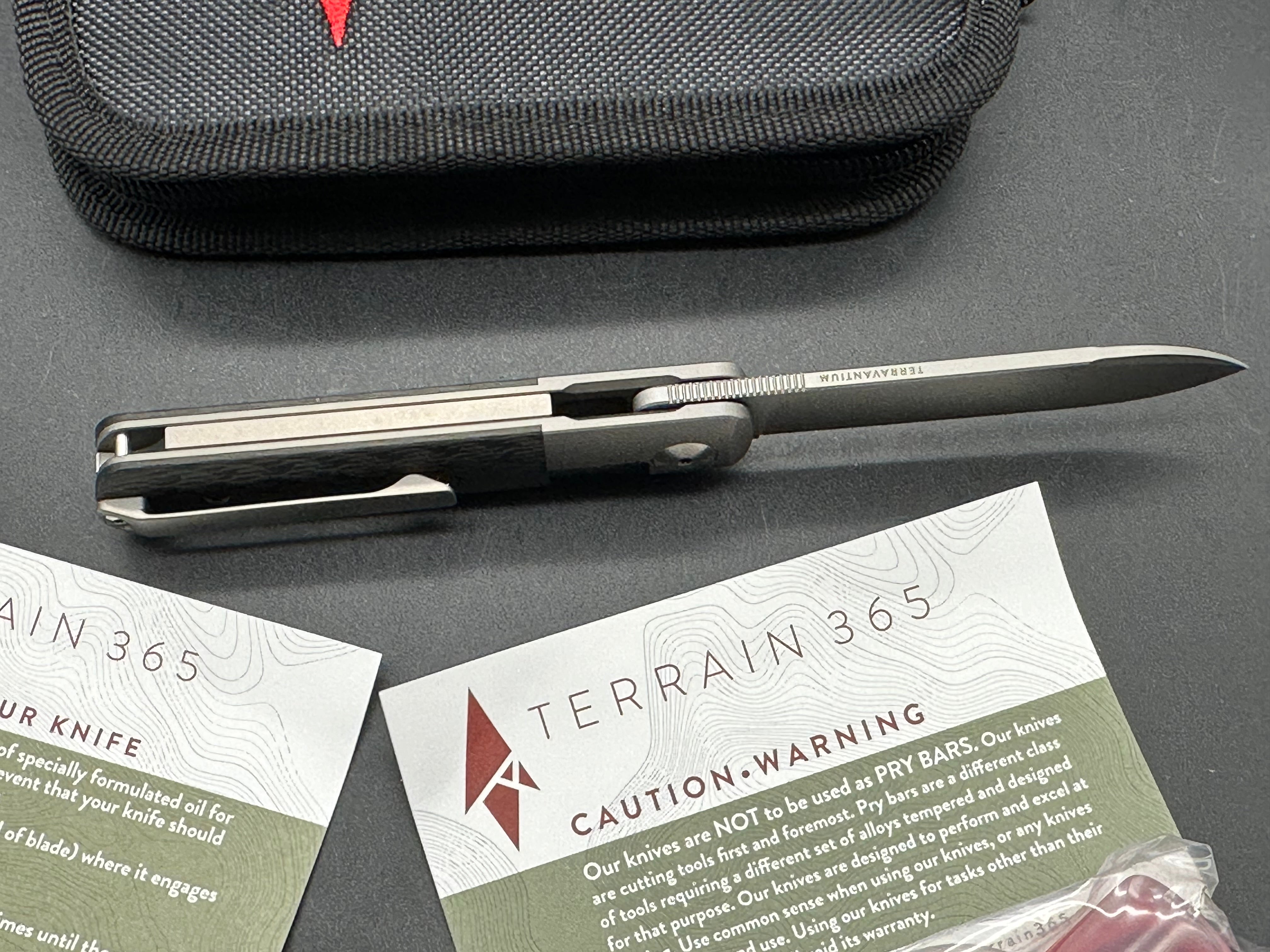 TERRAIN 365 Otter Flip-ATB Carbon Fiber Terravantium blade