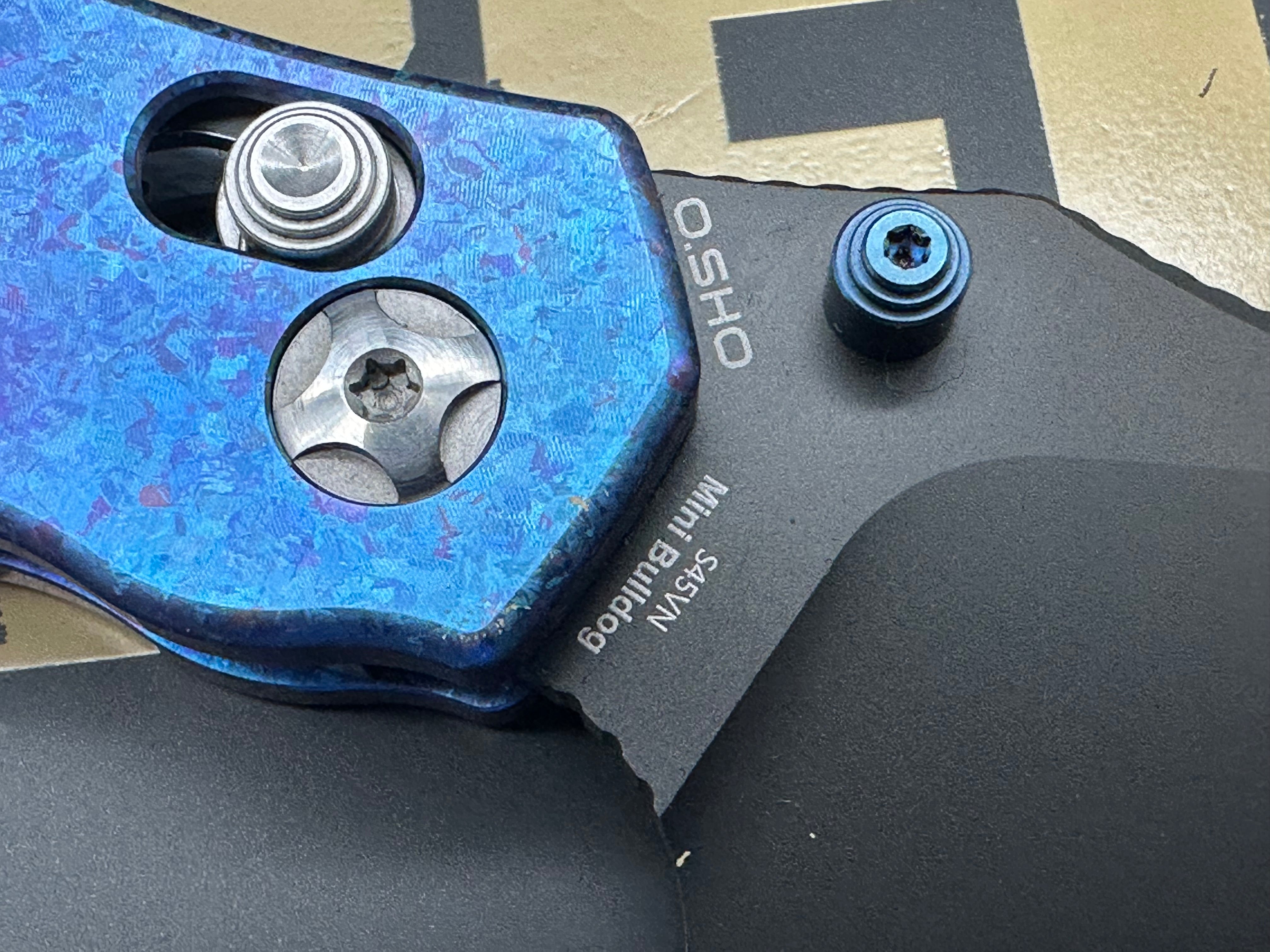 KIZER MINI BULLDOG | S45VN | TITANIUM & CRYSTALLIZED TITANIUM