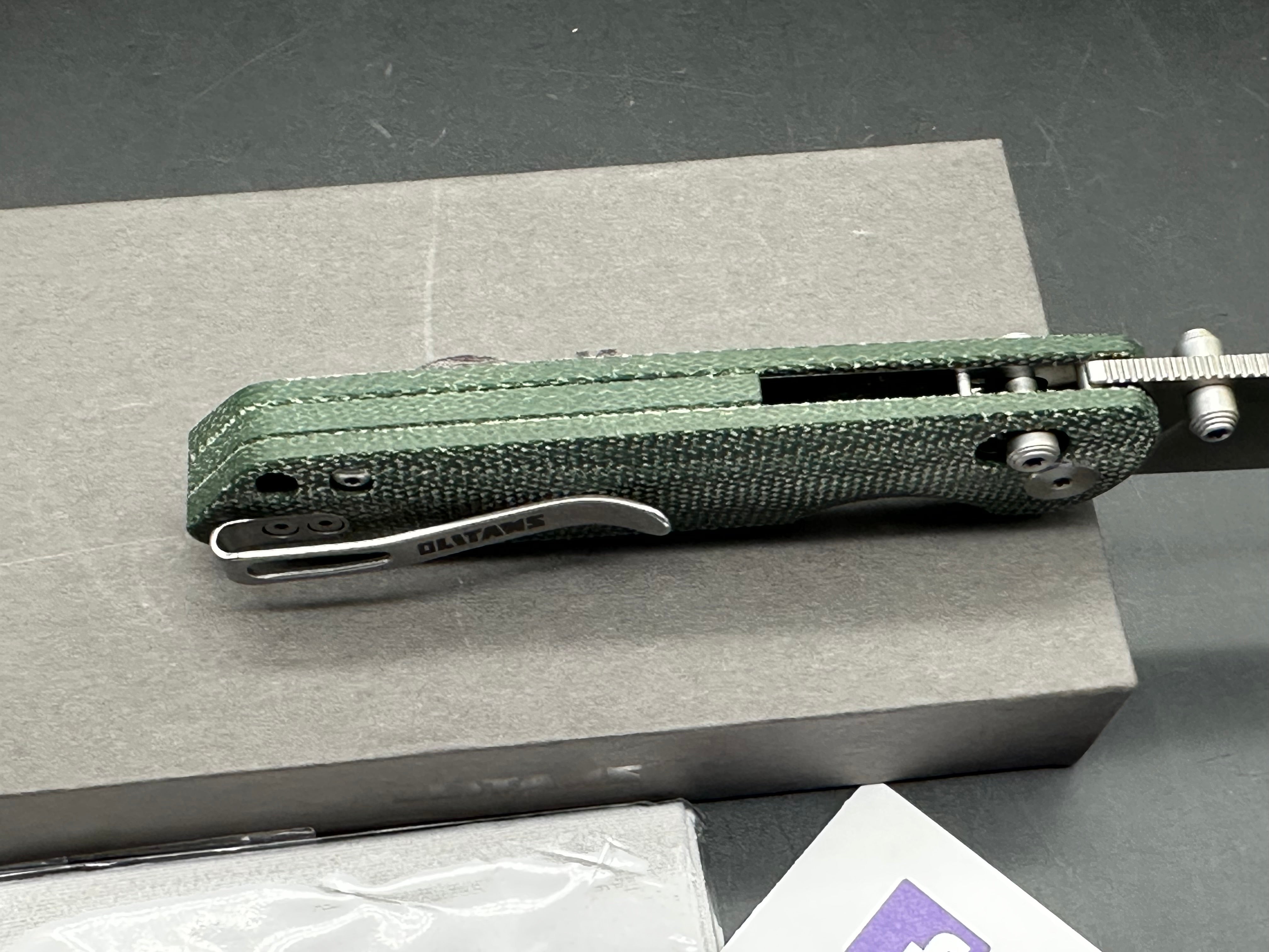 Olitans King Penguin Folding Knife Green Micarta 14C28N Crossbar Lock-Thumb Stud