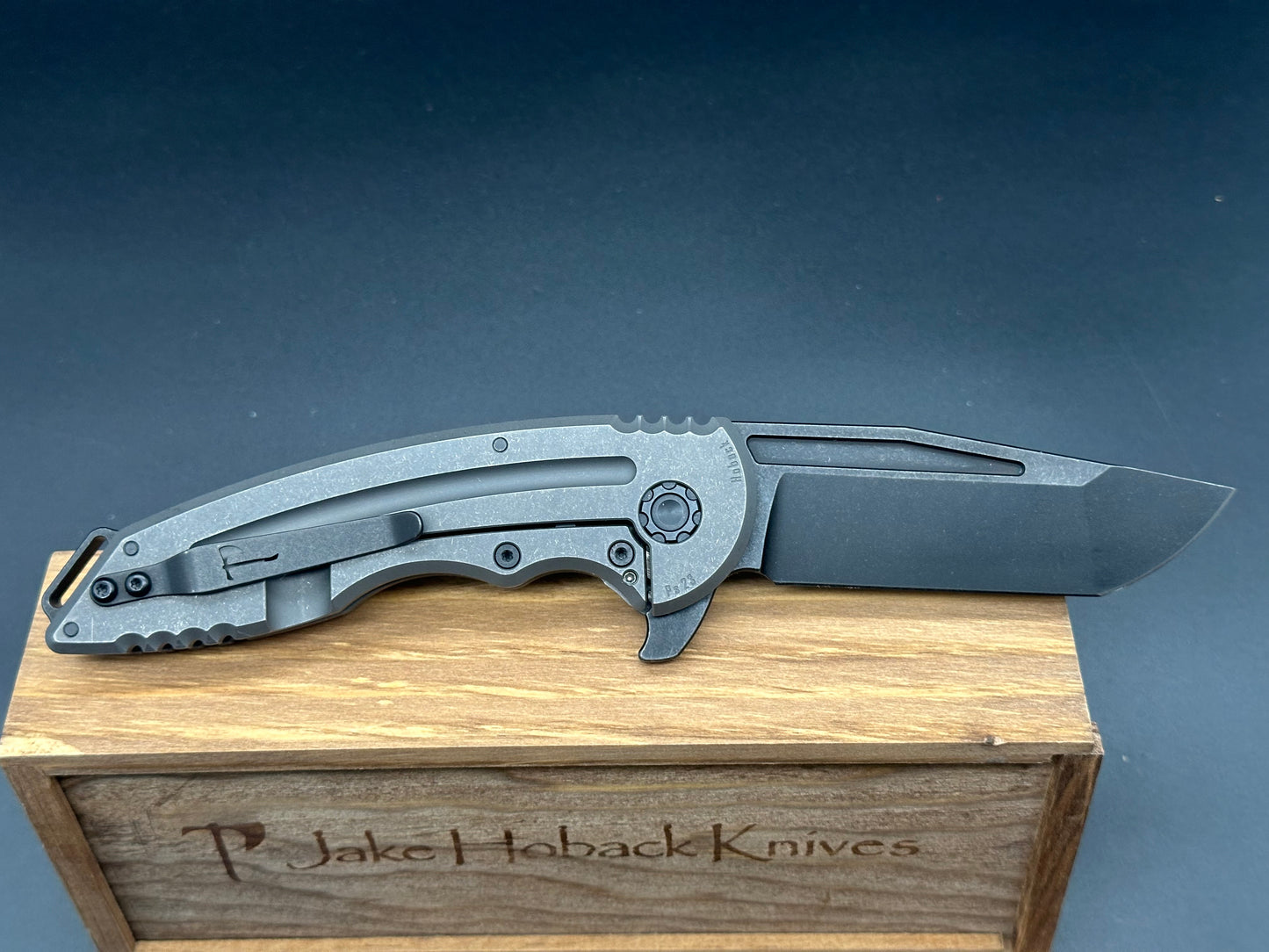 Jake Hoback Knives Husky Grey titanium stonewash Grooved Ti Handle