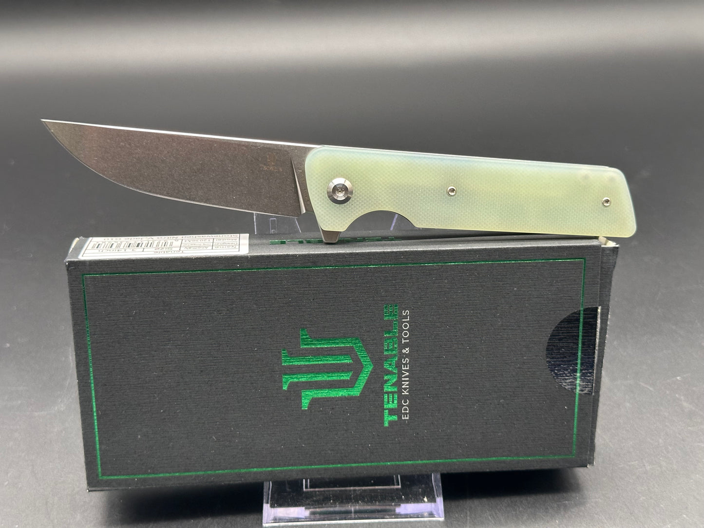 TENABLE ANOMALY FOLDING KNIFE JADE G10 HANDLE NITRO-V PLAIN EDGE STONEWASH FINISH