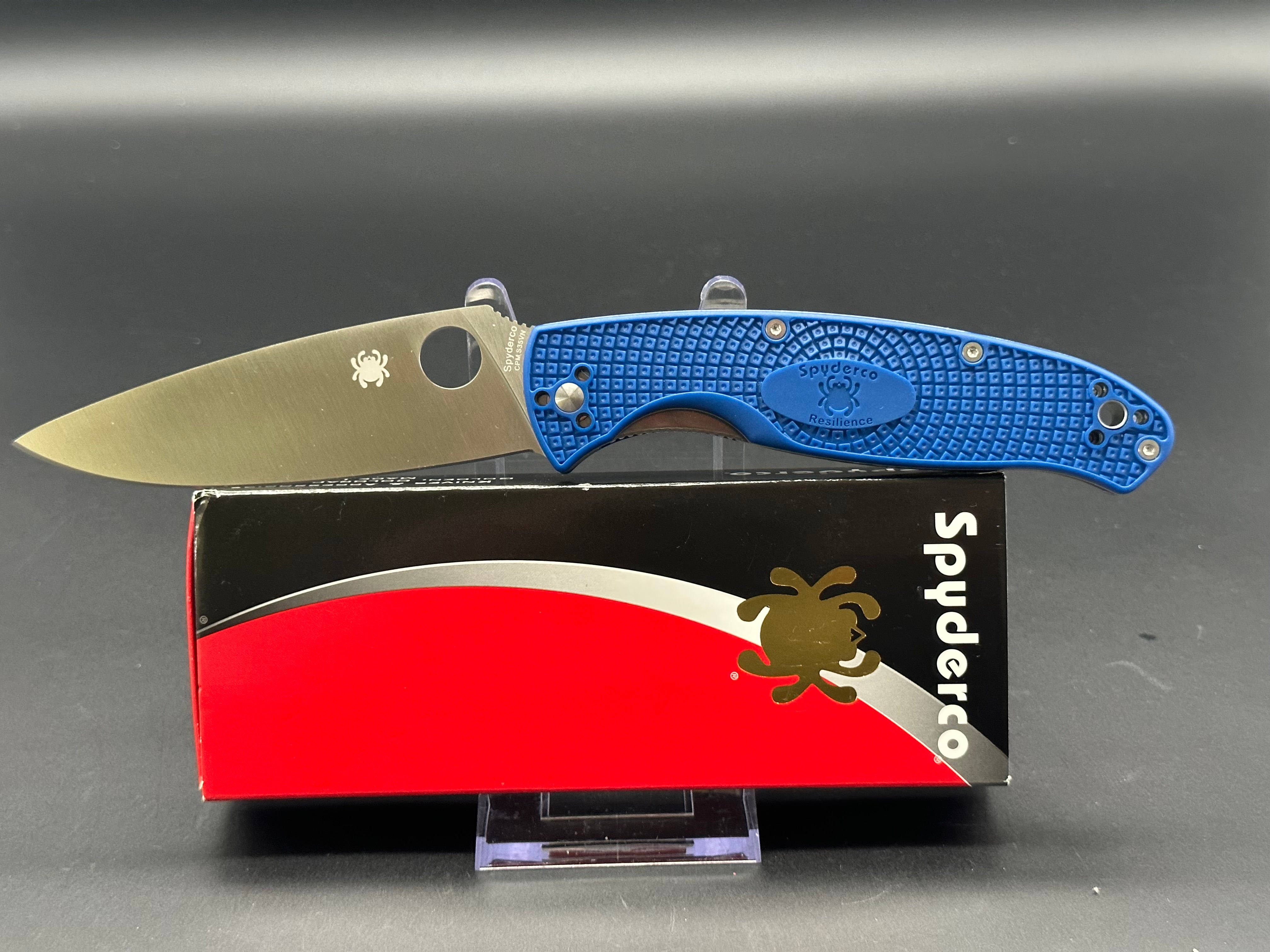 Spyderco Resilience blue