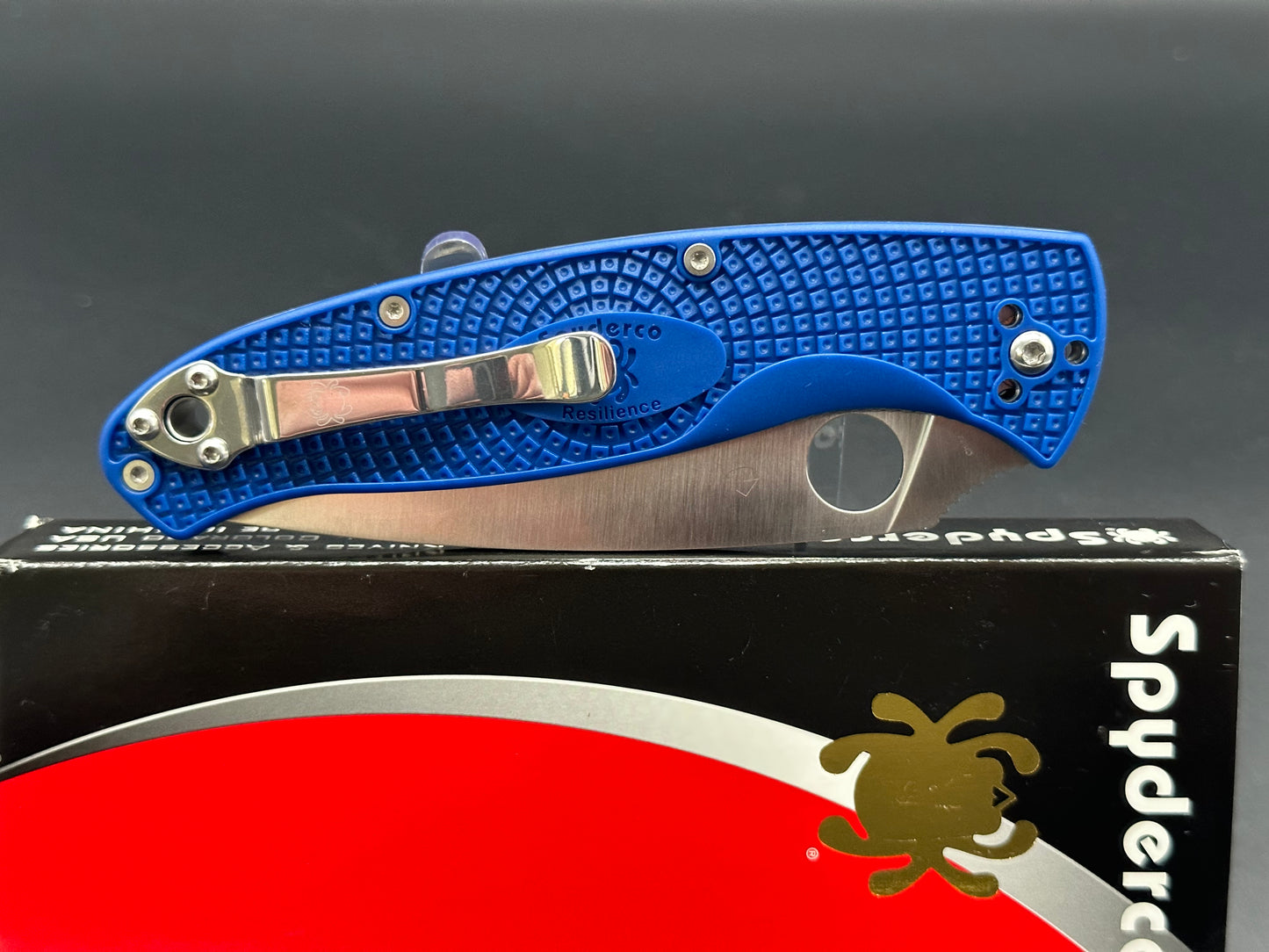 Spyderco Resilience blue