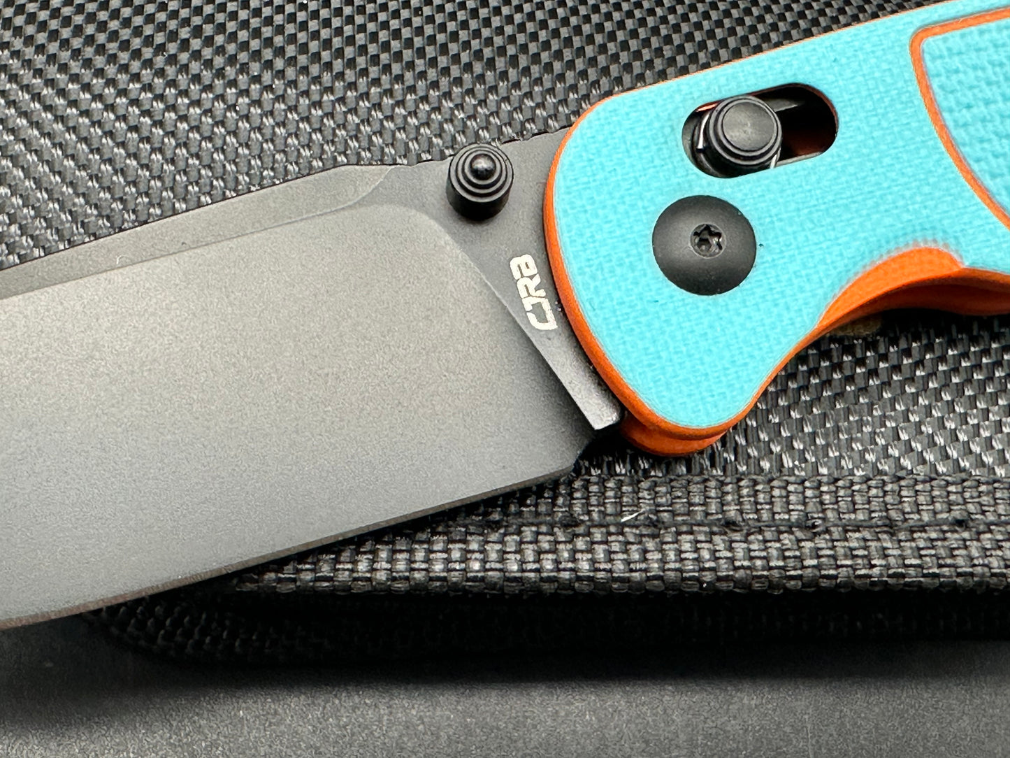 CJRB SHALE FOLDING KNIFE BLUE/ORANGE G10 BLACK PVD AR-RMP9 BLADE