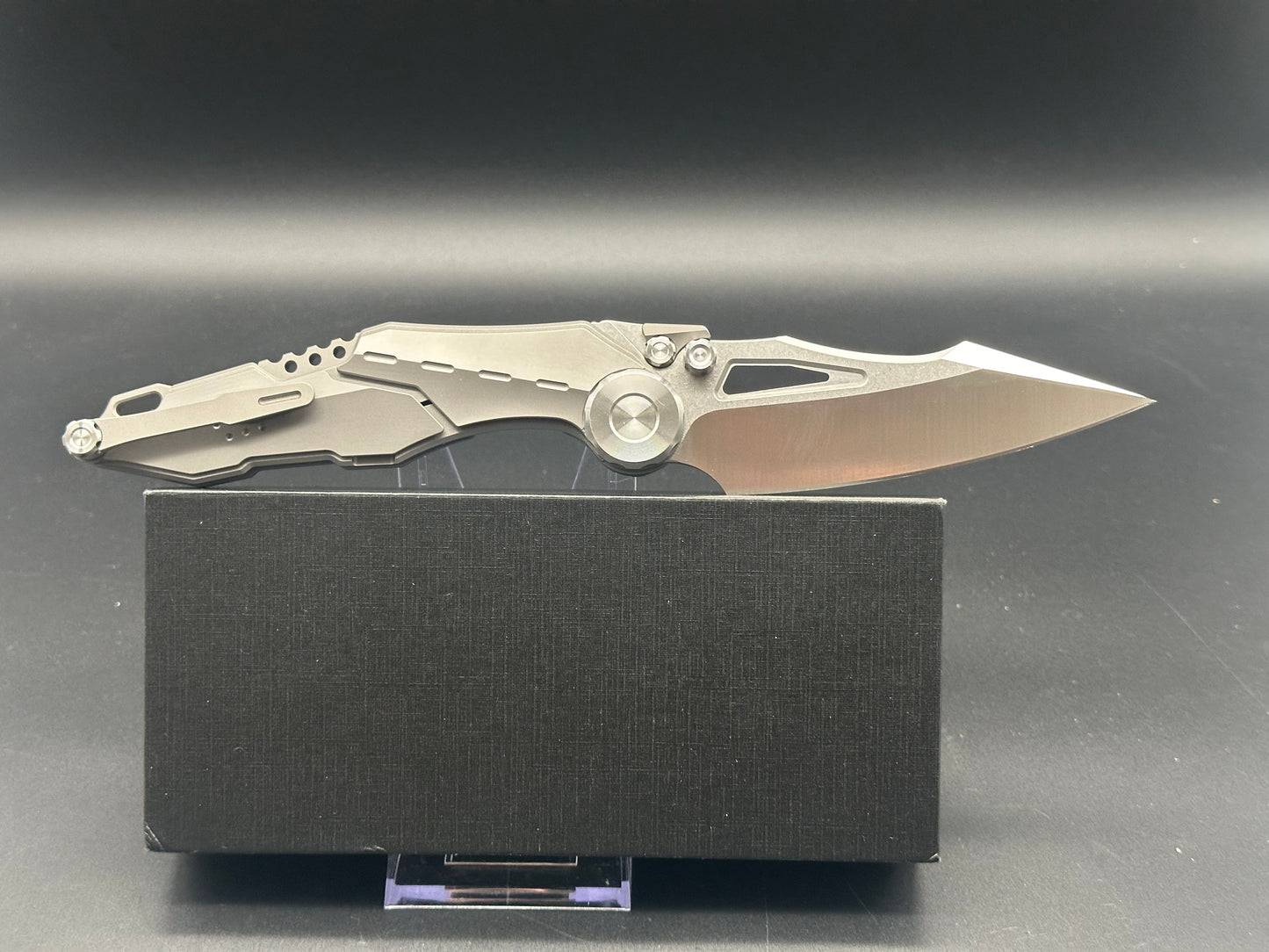 Nine Thorn S-07C Grey Milled Ti Frame Satin M390