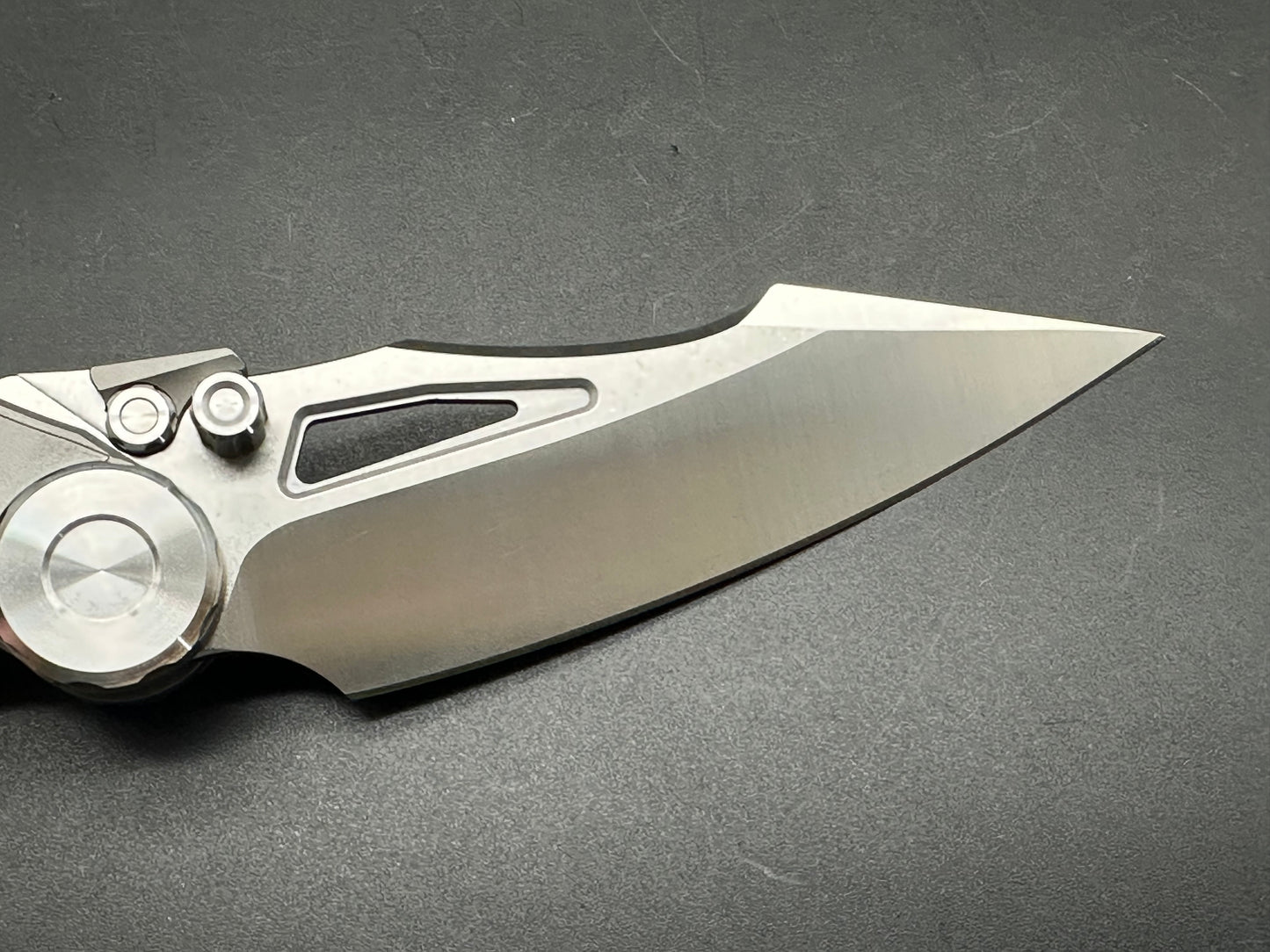 Nine Thorn S-07C Grey Milled Ti Frame Satin M390