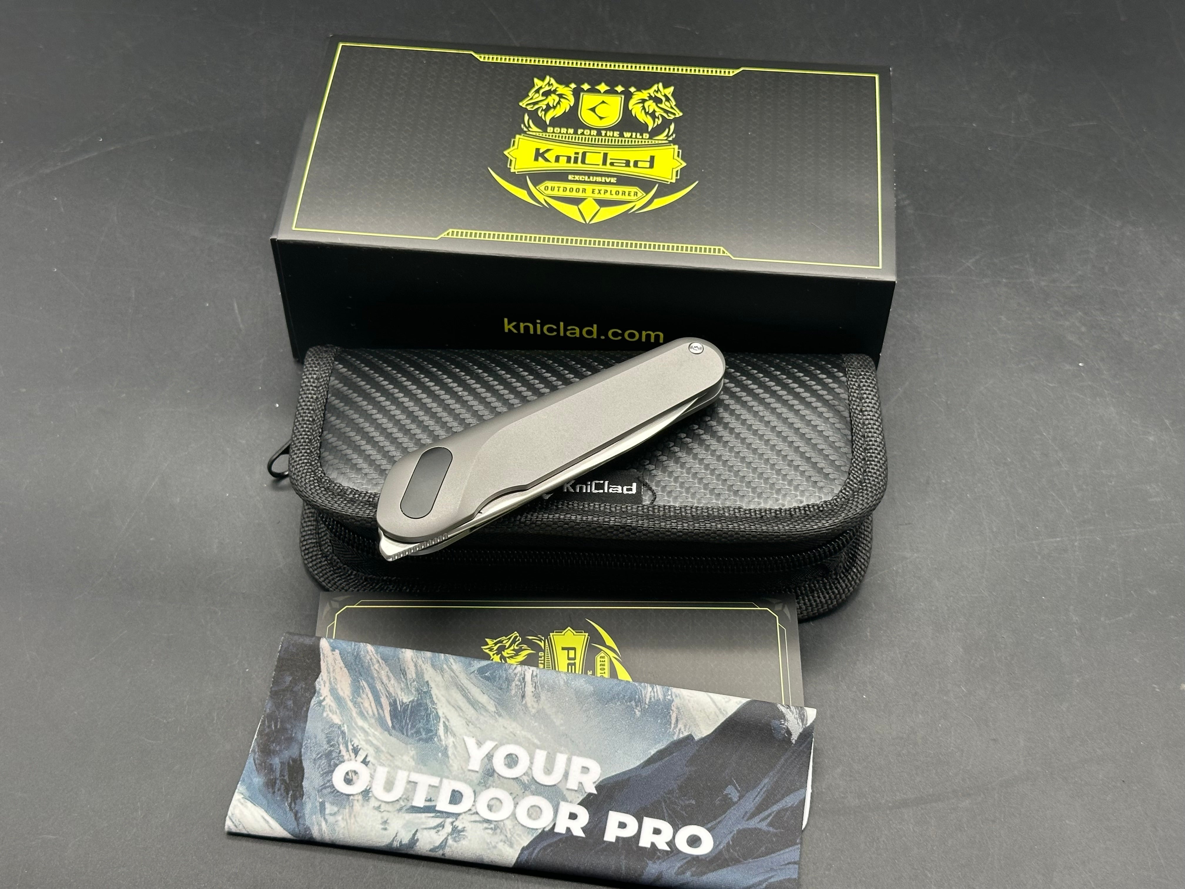 KniClad Ginren 01 titanium handle with S35VN blade / magnetic pivot cover