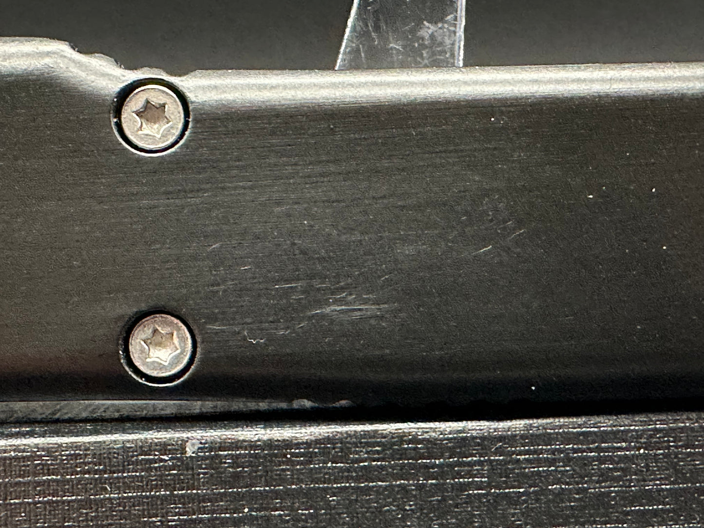 TacKnives MT9TS D/A OTF Hellhound Tanto 440C blade