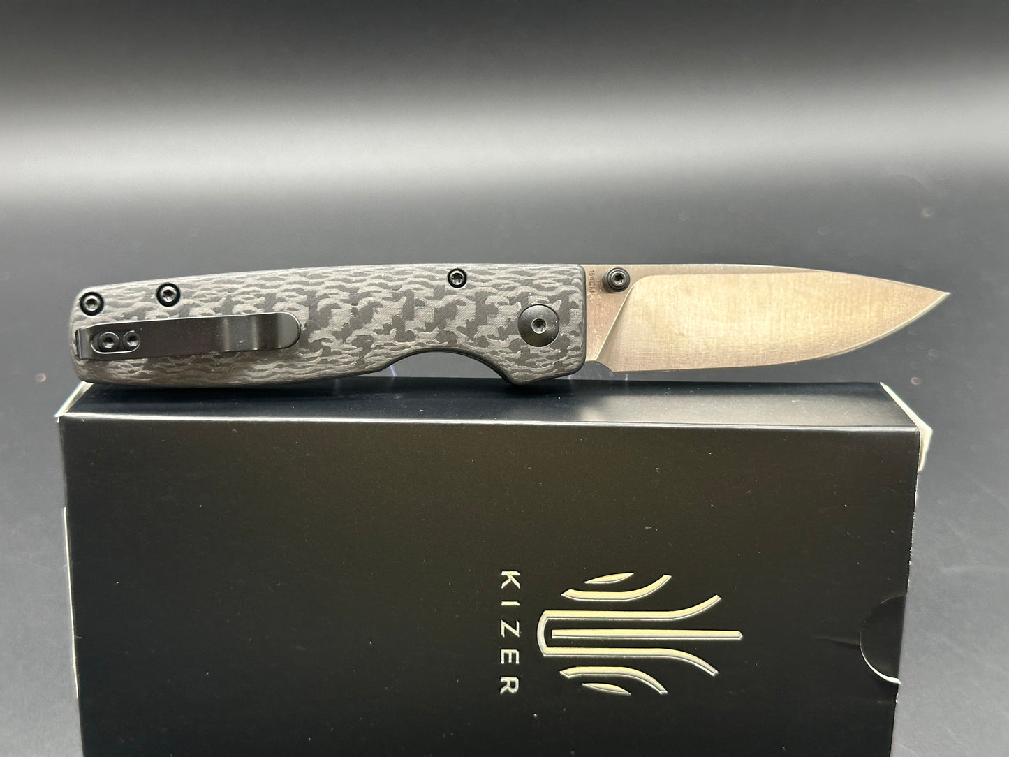 Kizer Original button lock folding knife carbon fiber scales w/154cm blade