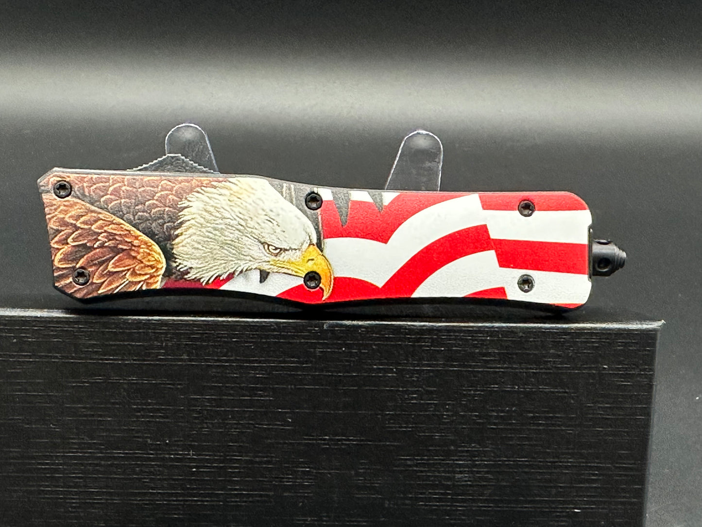 TacKnives MTUP7 D/A OTF American Flag and Eagle